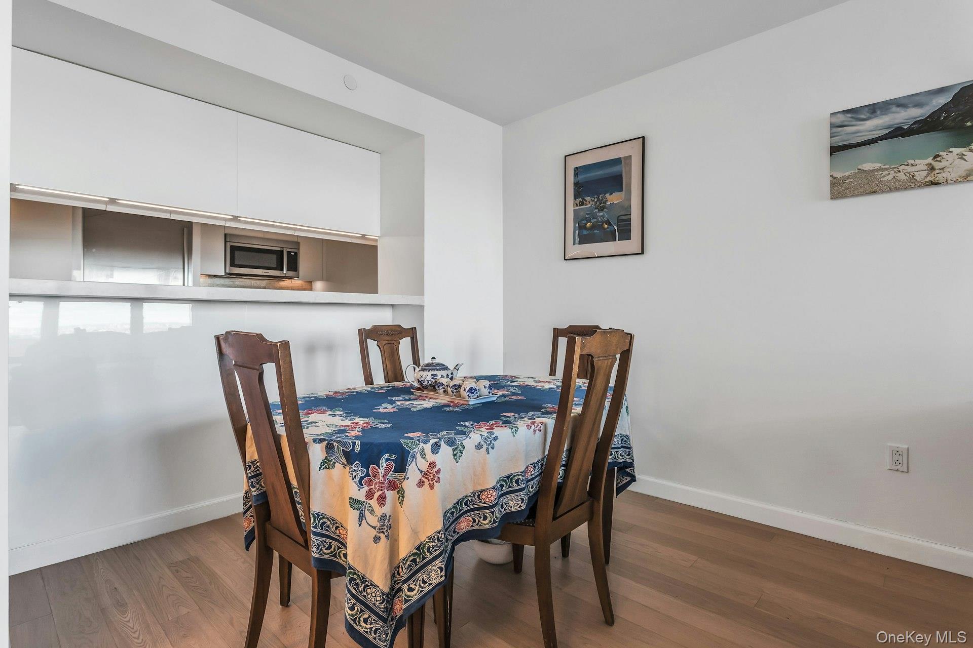 138-35 39th Avenue Unit: 14M