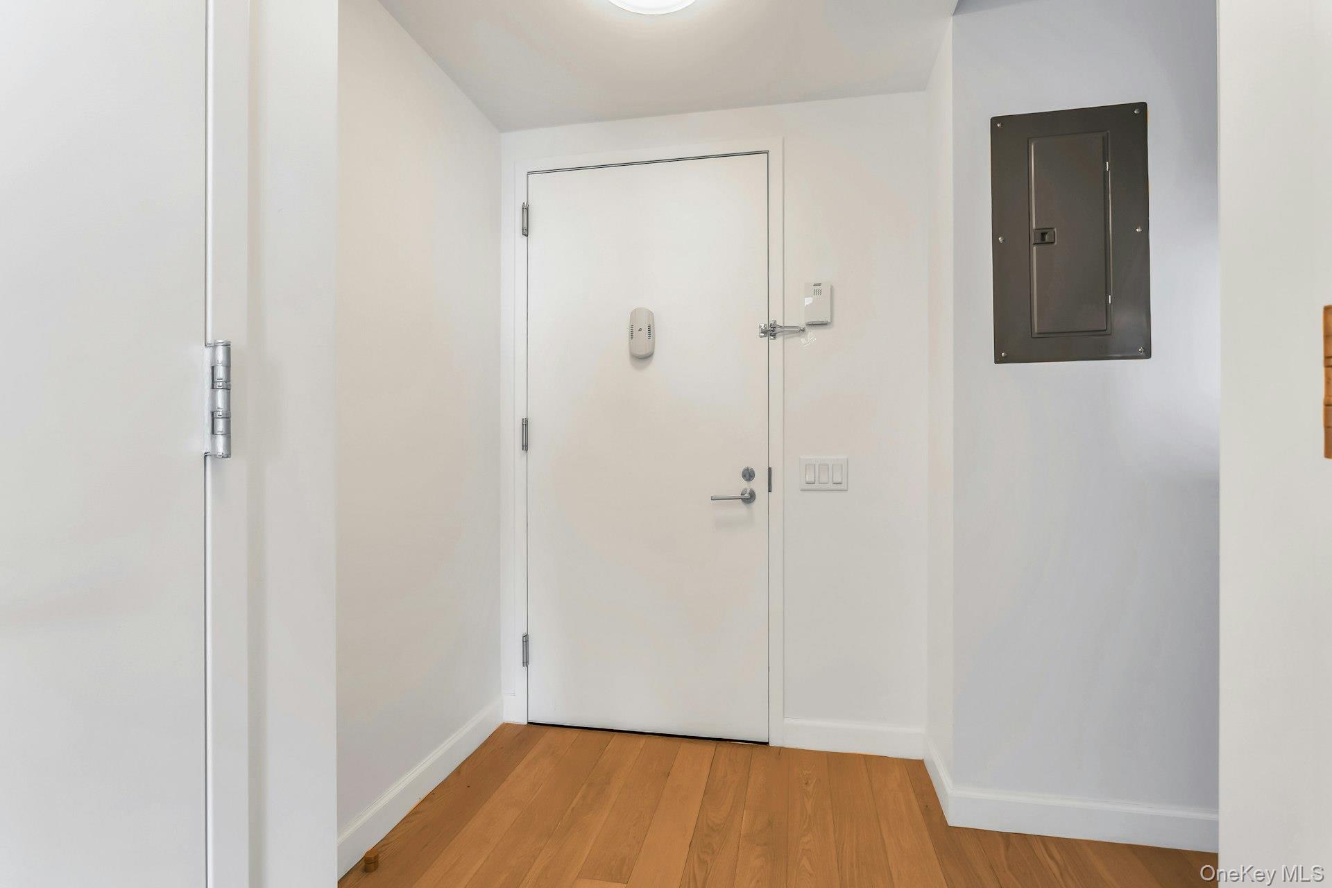 138-35 39th Avenue Unit: 14M