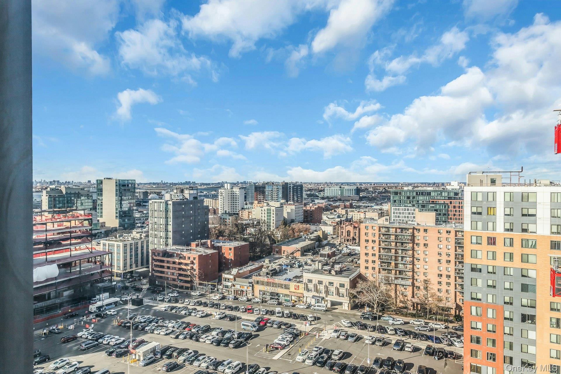 138-35 39th Avenue Unit: 14M