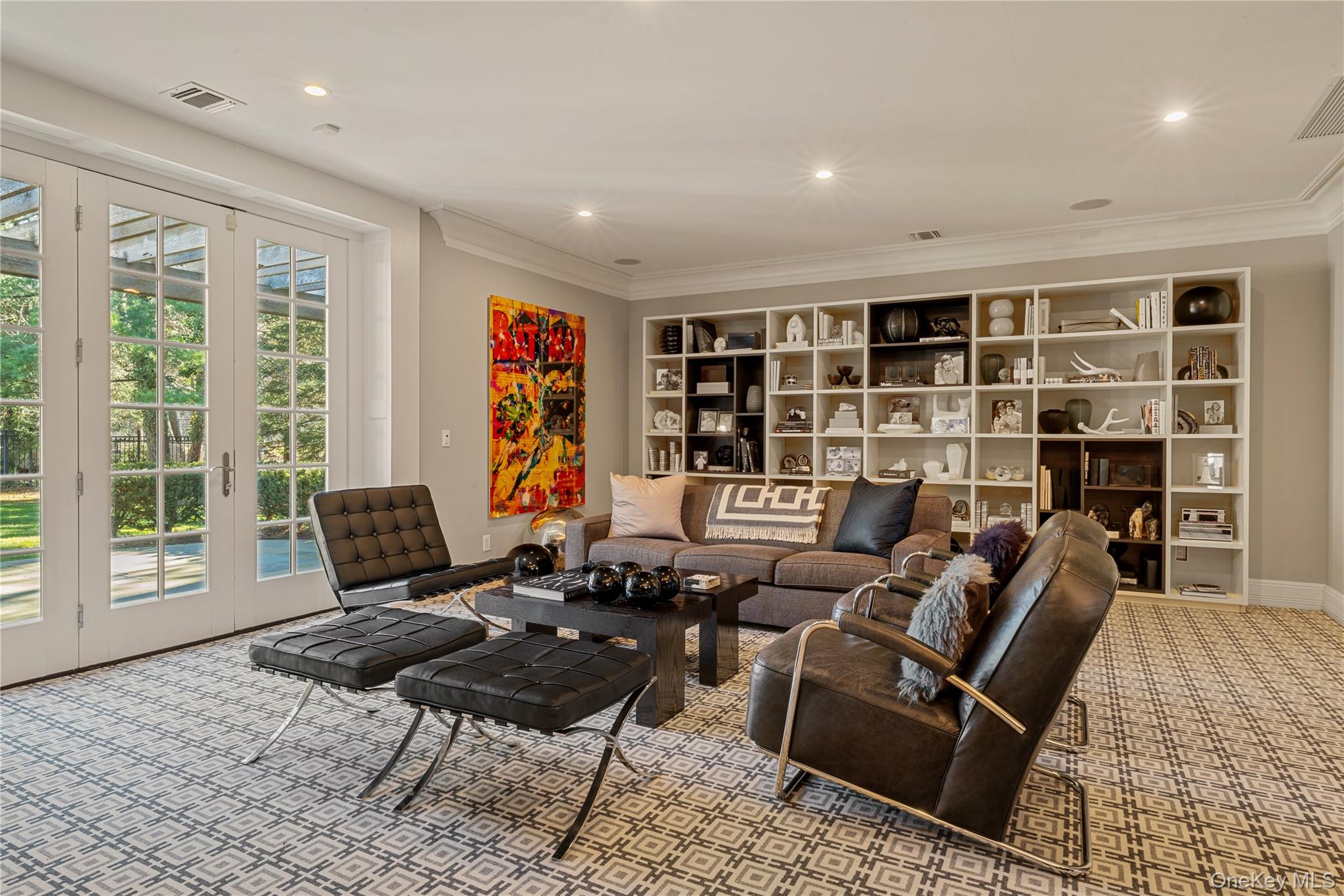 8 Serenite Lane