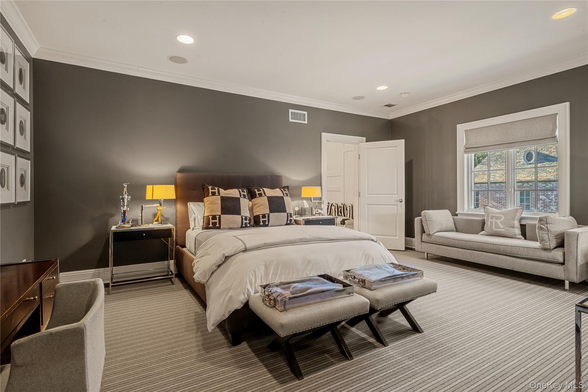 8 Serenite Lane