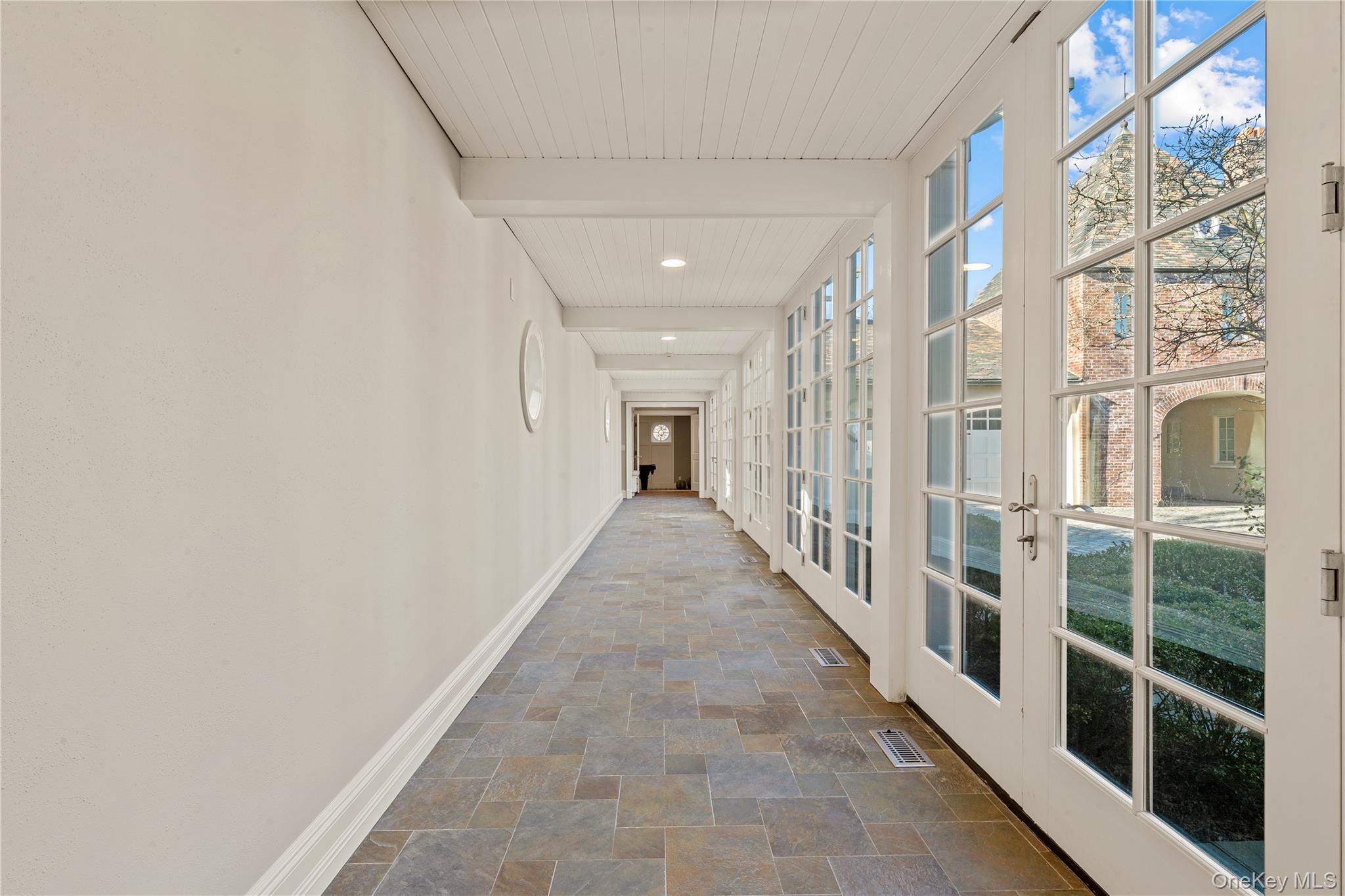 8 Serenite Lane