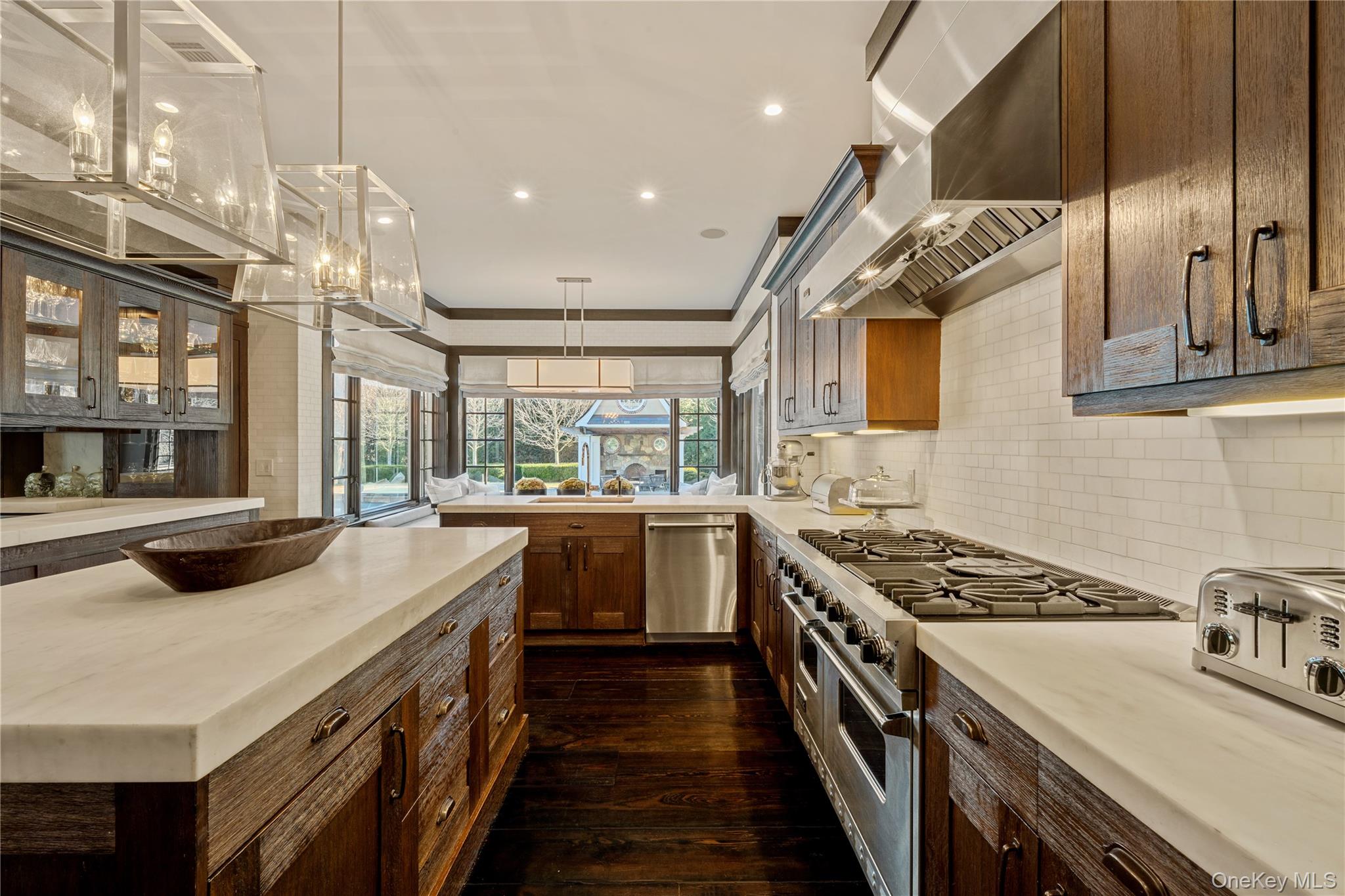 8 Serenite Lane