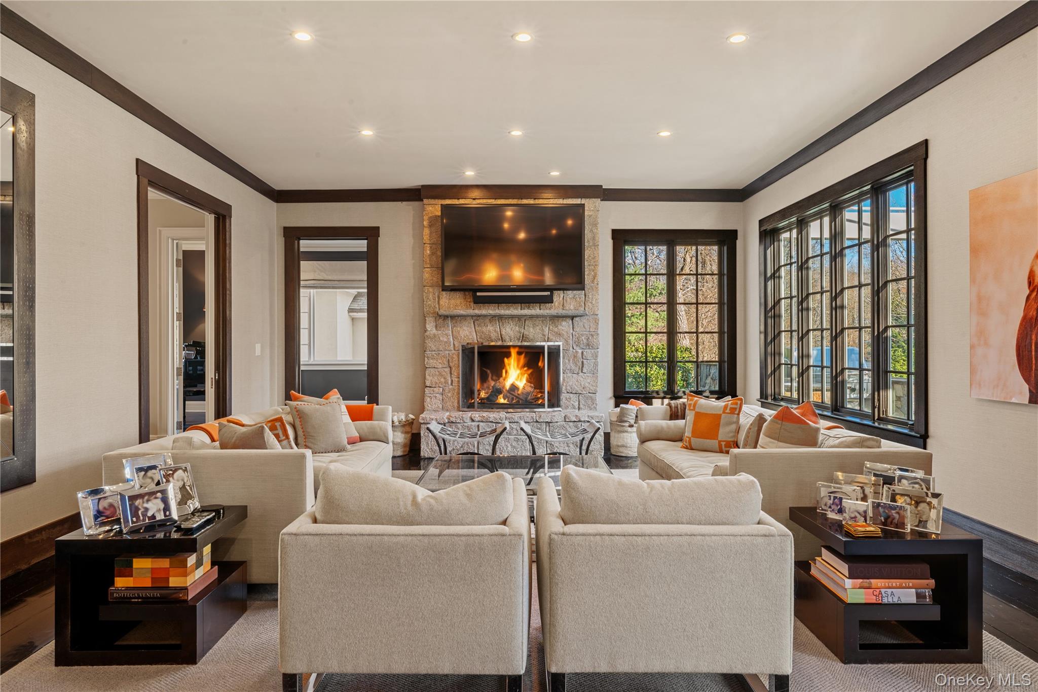 8 Serenite Lane