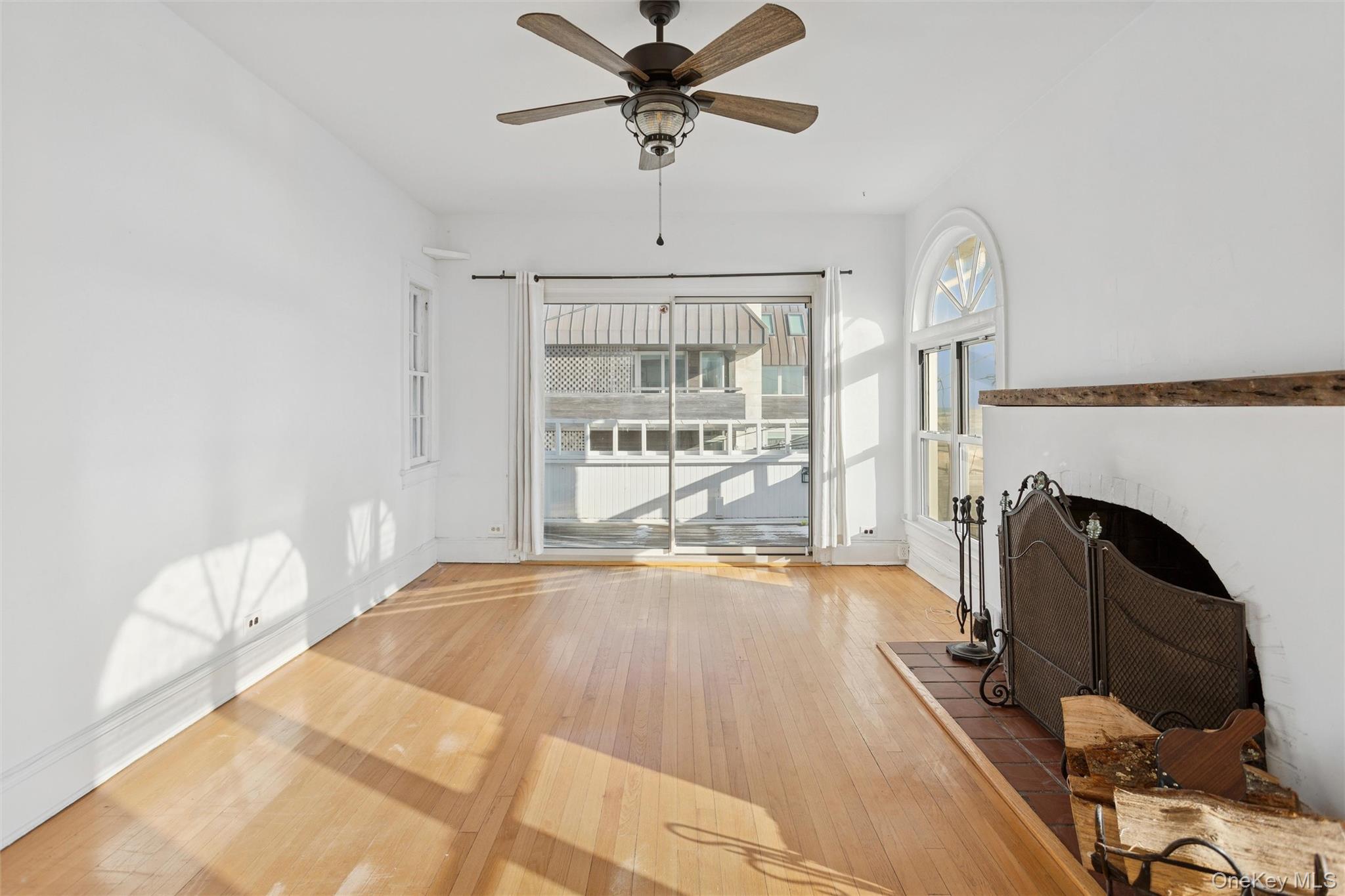 23 Troy Avenue