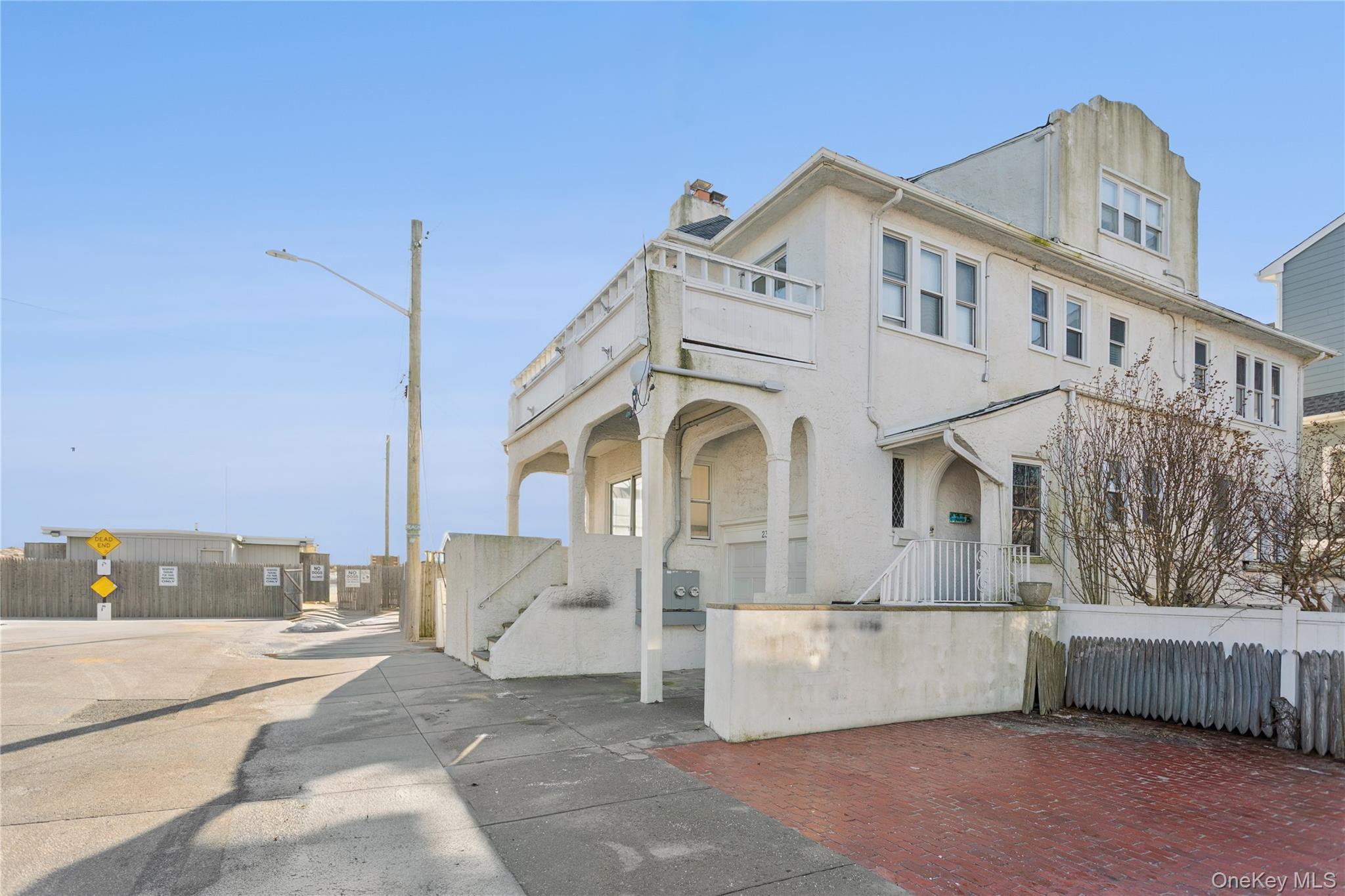 23 Troy Avenue