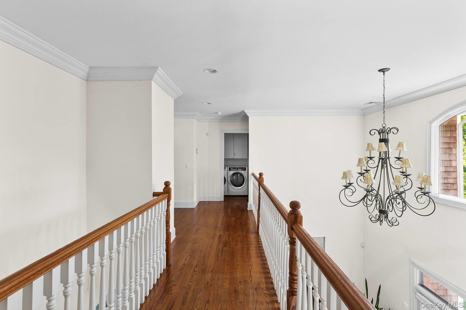 10 Bay View Road N