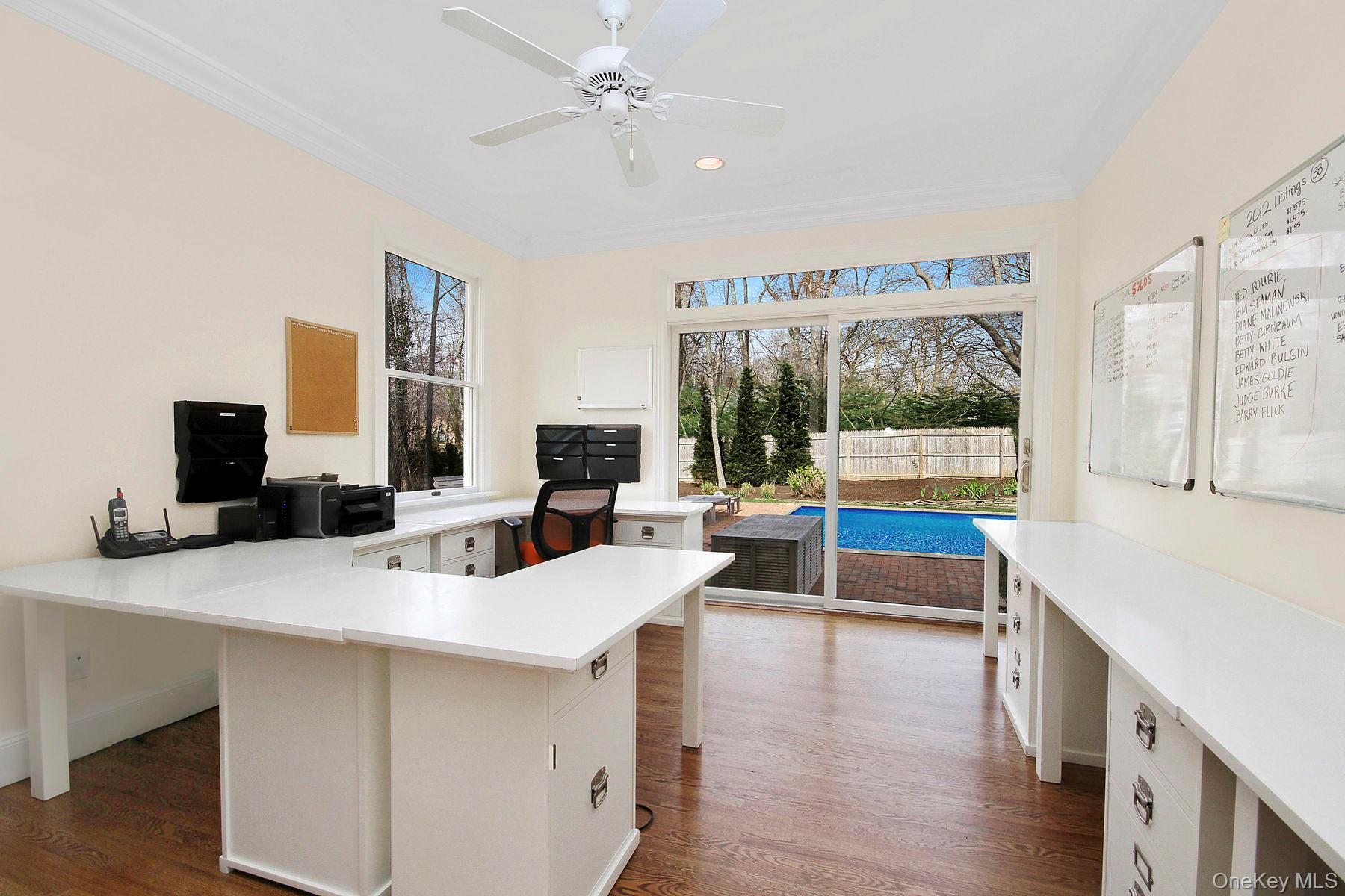 10 Bay View Road N