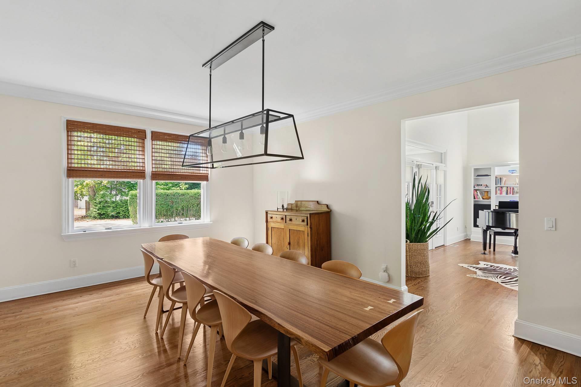 10 Bay View Road N