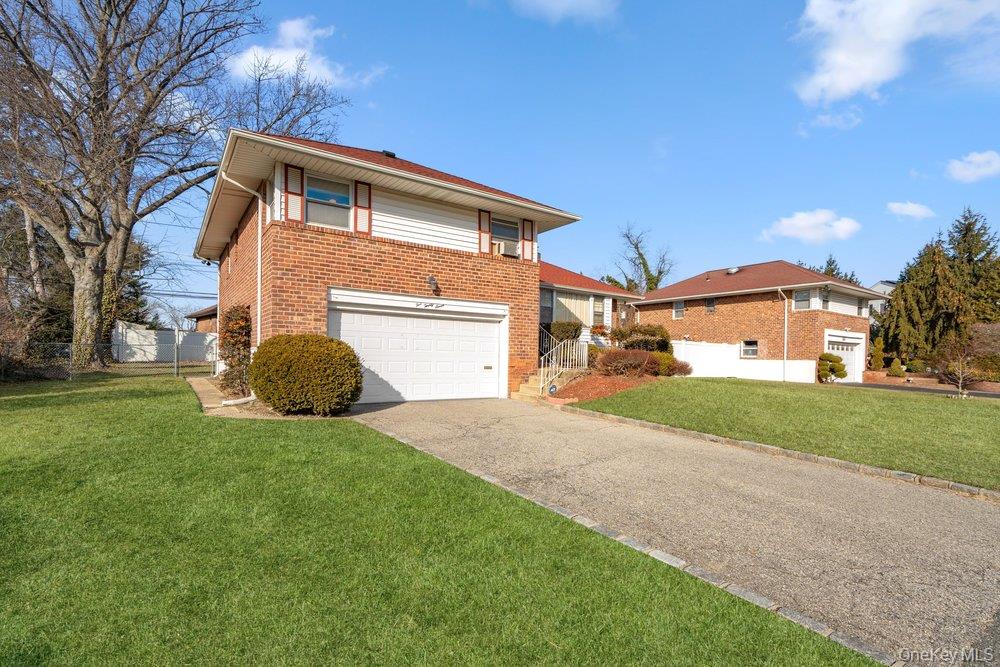 527 Alicia Drive