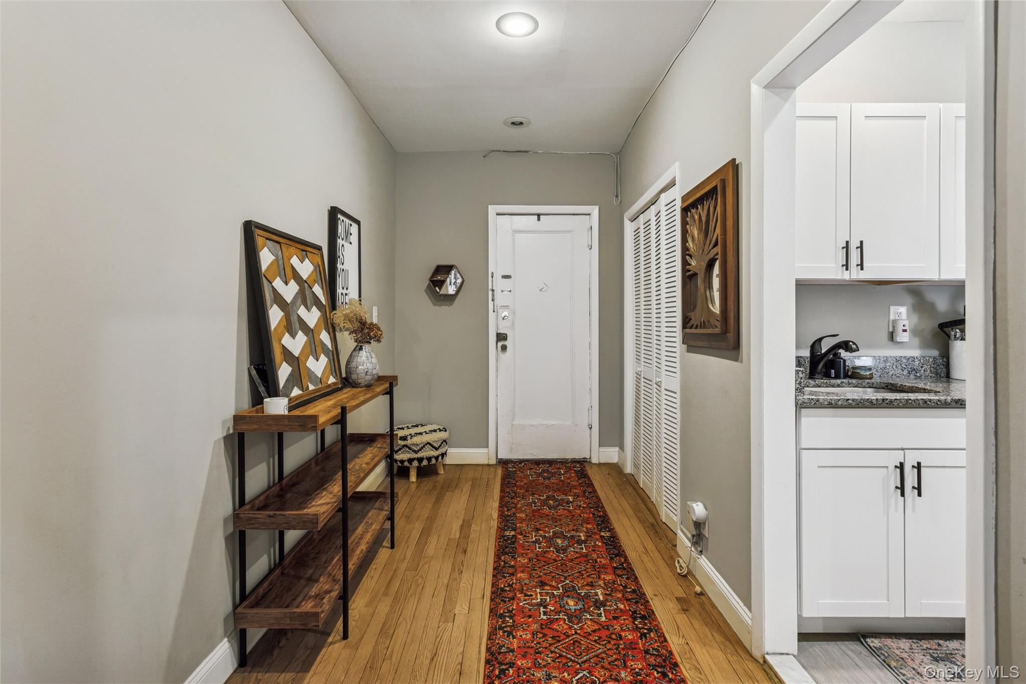 12 Hempstead Avenue Unit: 3N