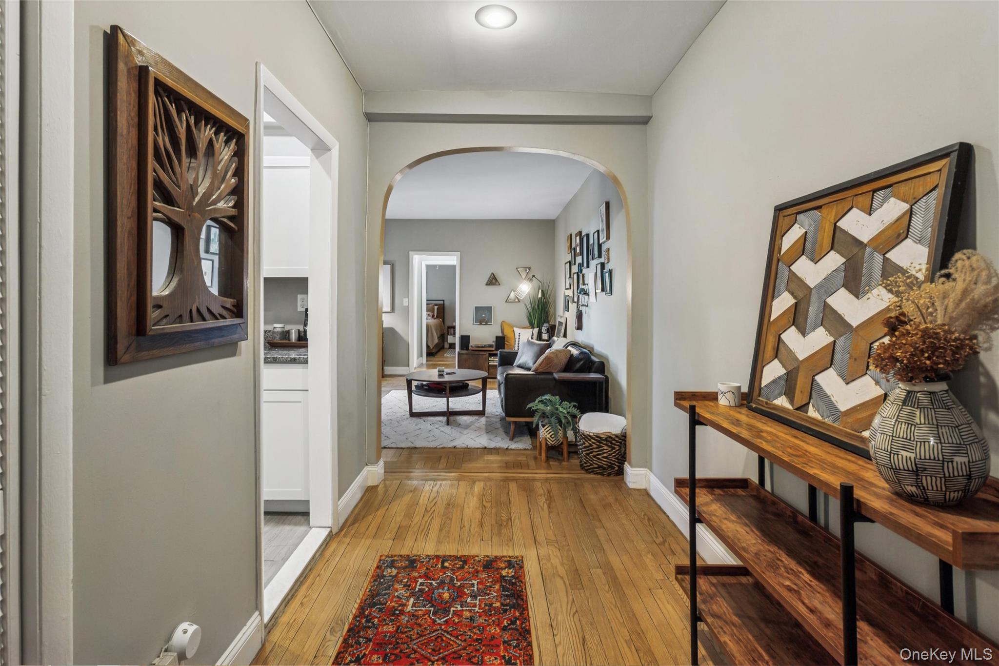 12 Hempstead Avenue Unit: 3N