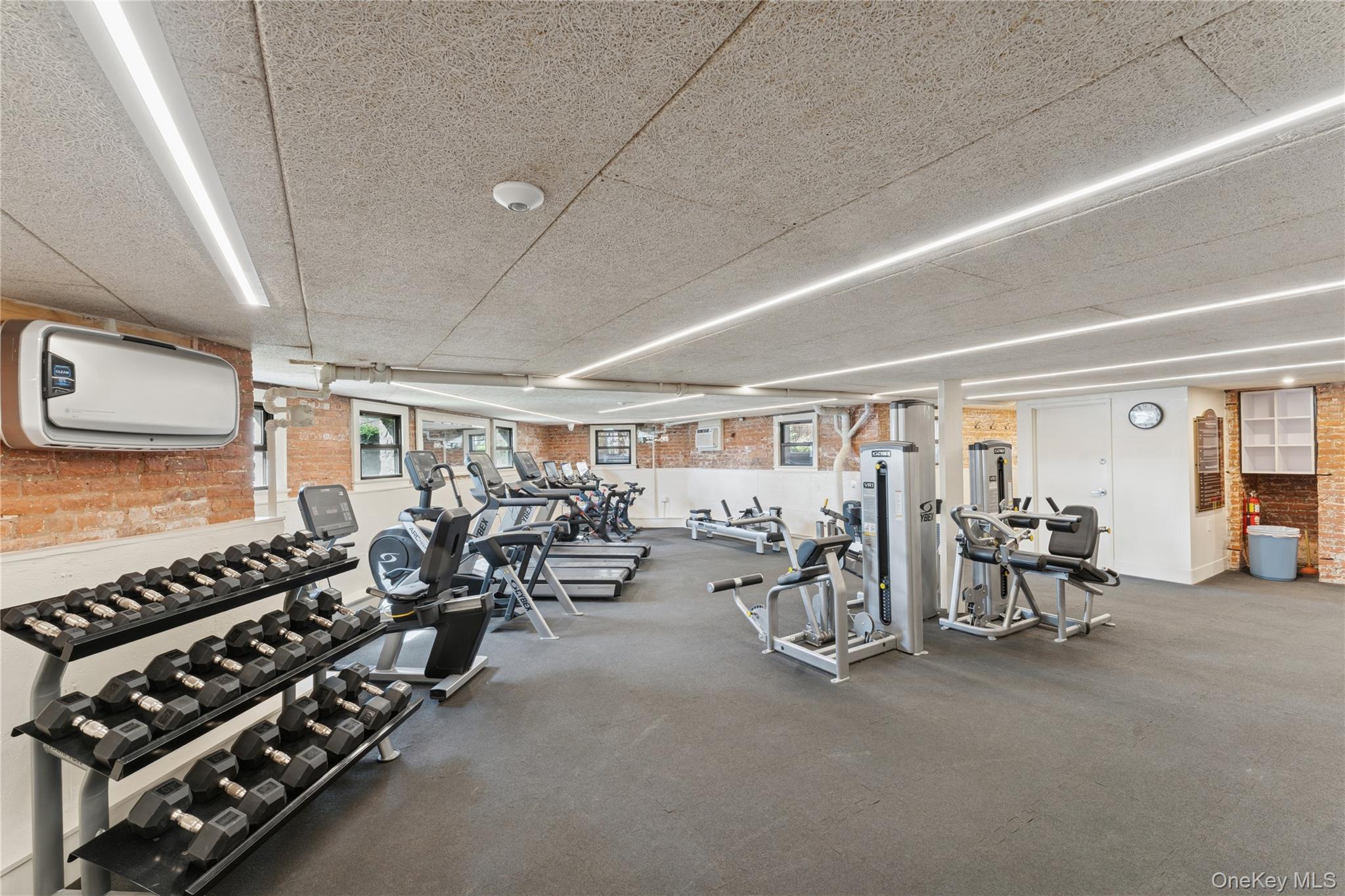12 Hempstead Avenue Unit: 3N