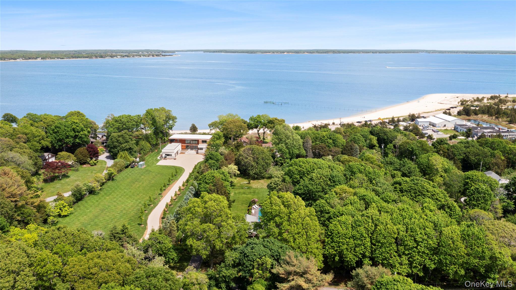 250 Paradise Point Road