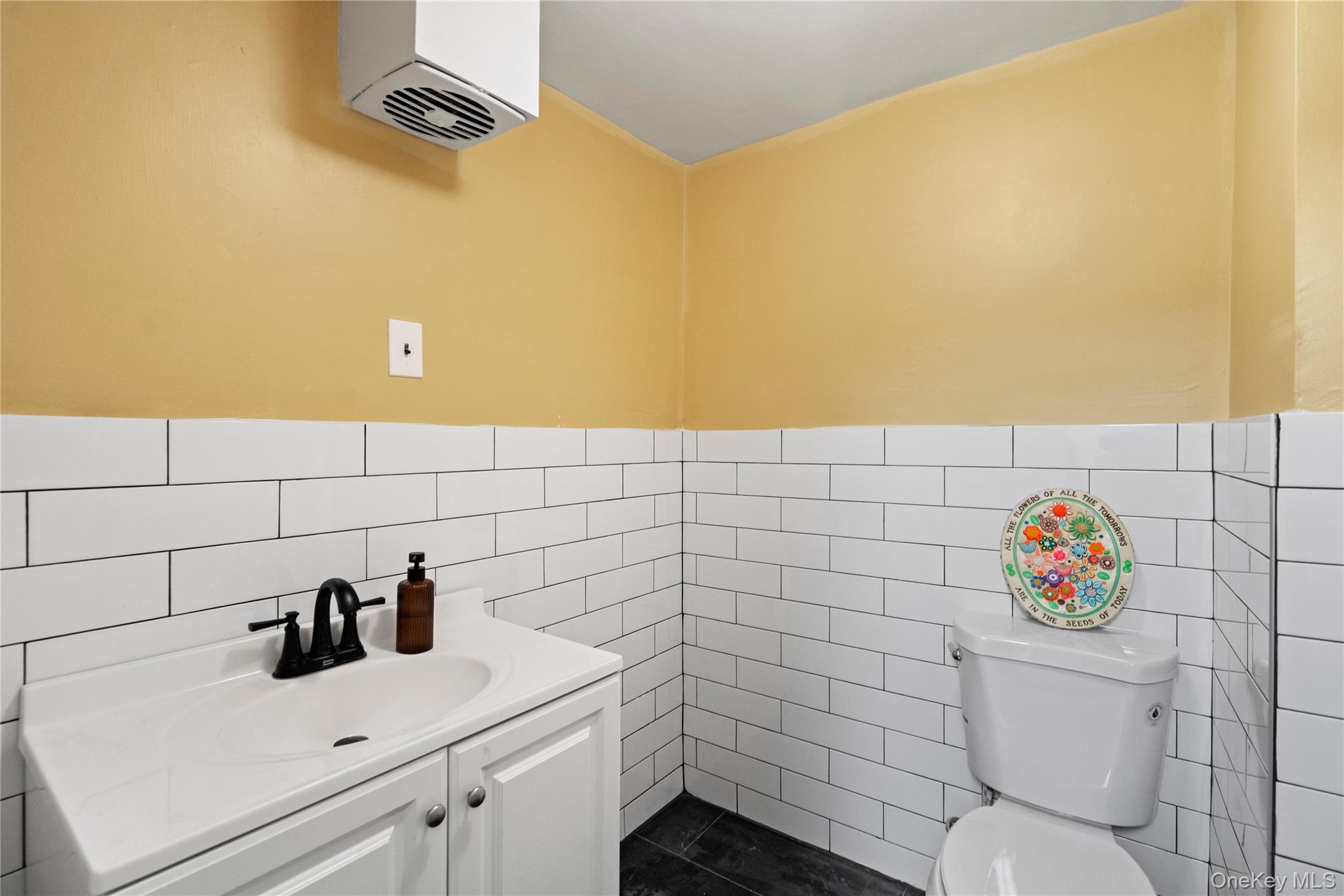 200 N. Village Avenue Unit: 101A
