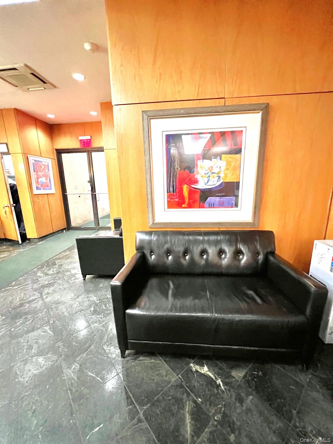 376 Broadway Unit: 11D
