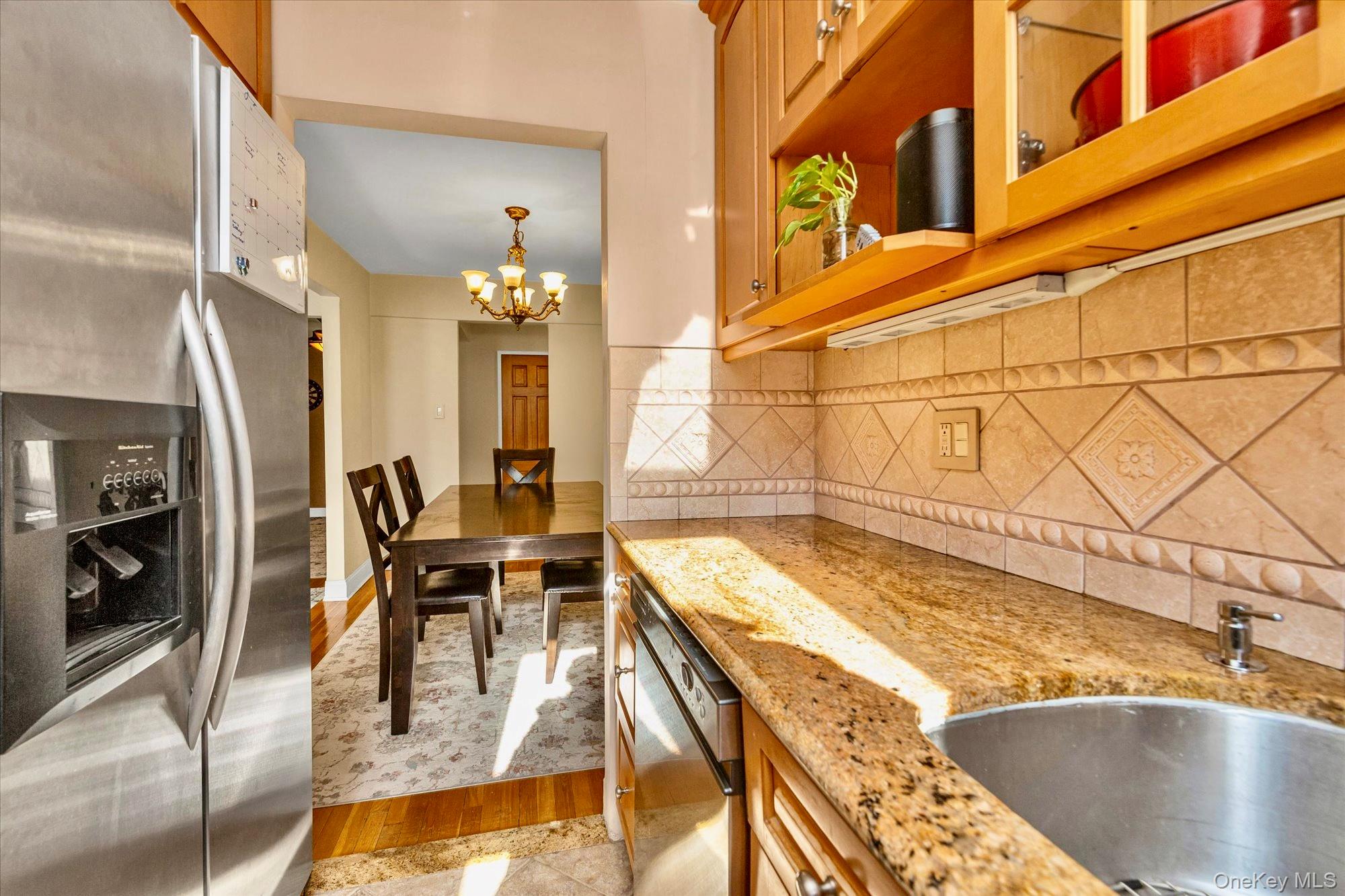 67-12 Yellowstone Boulevard Unit: E8