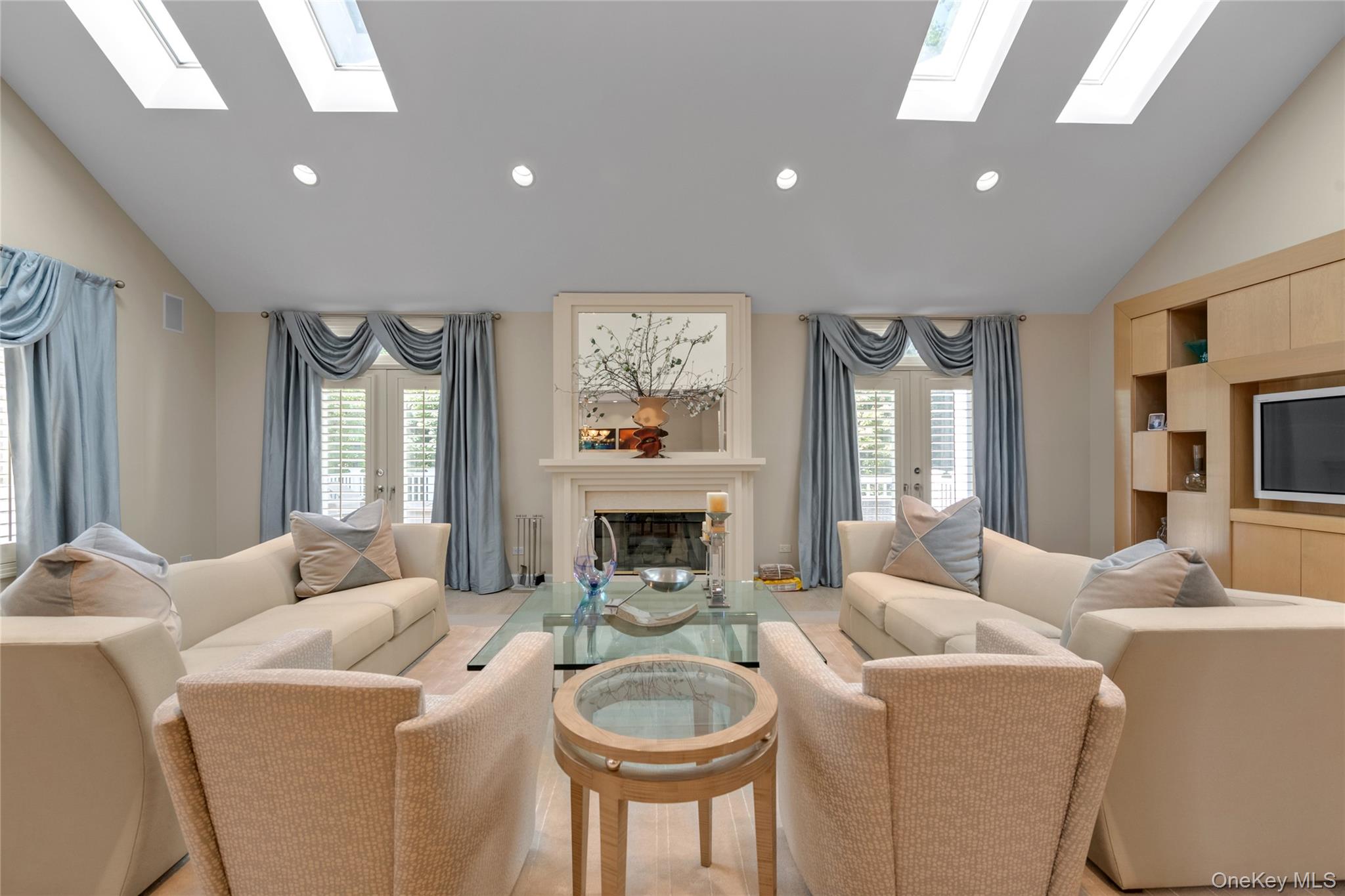 17 Evergreen Circle