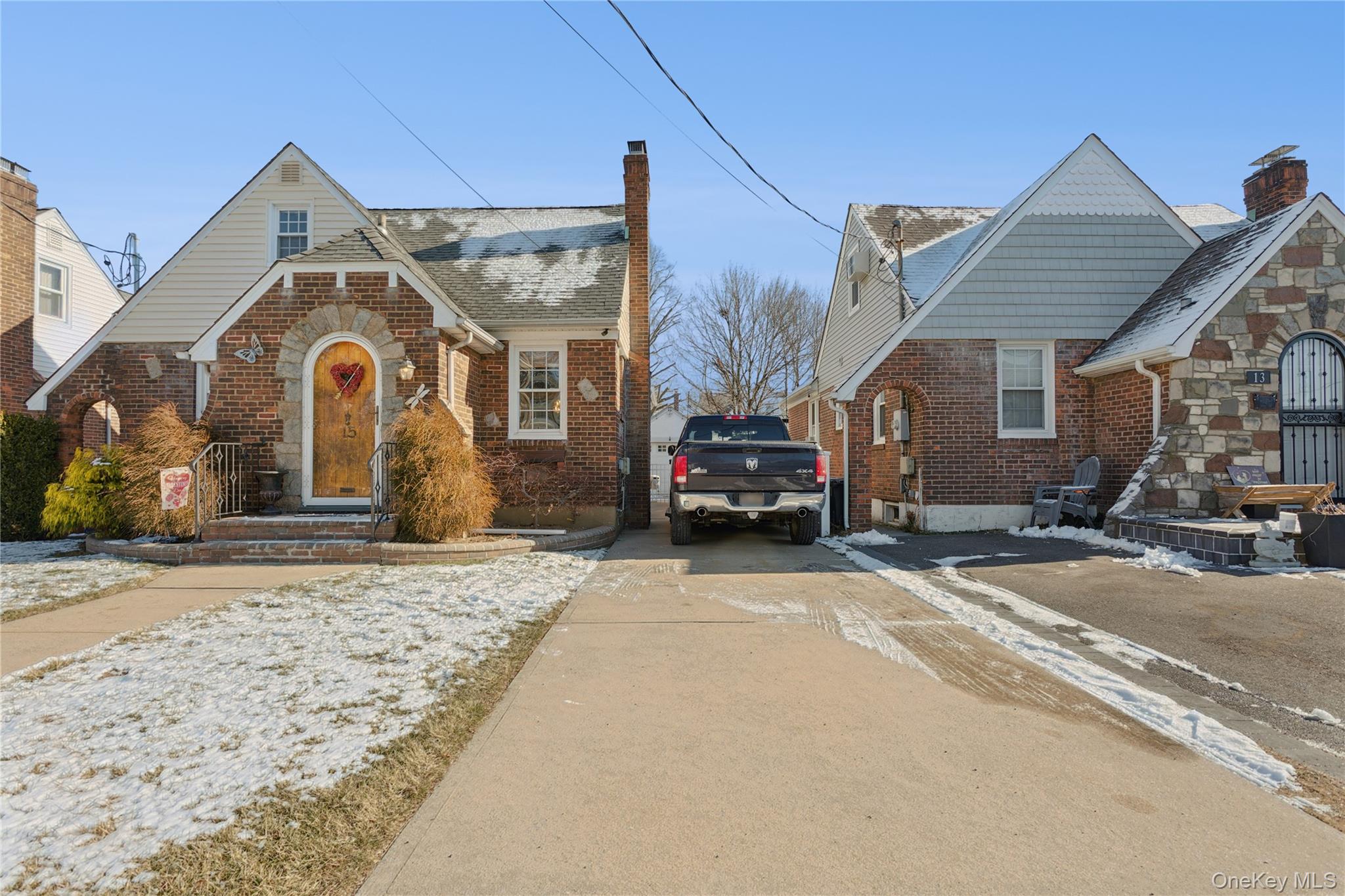 15 N Oceanside Road