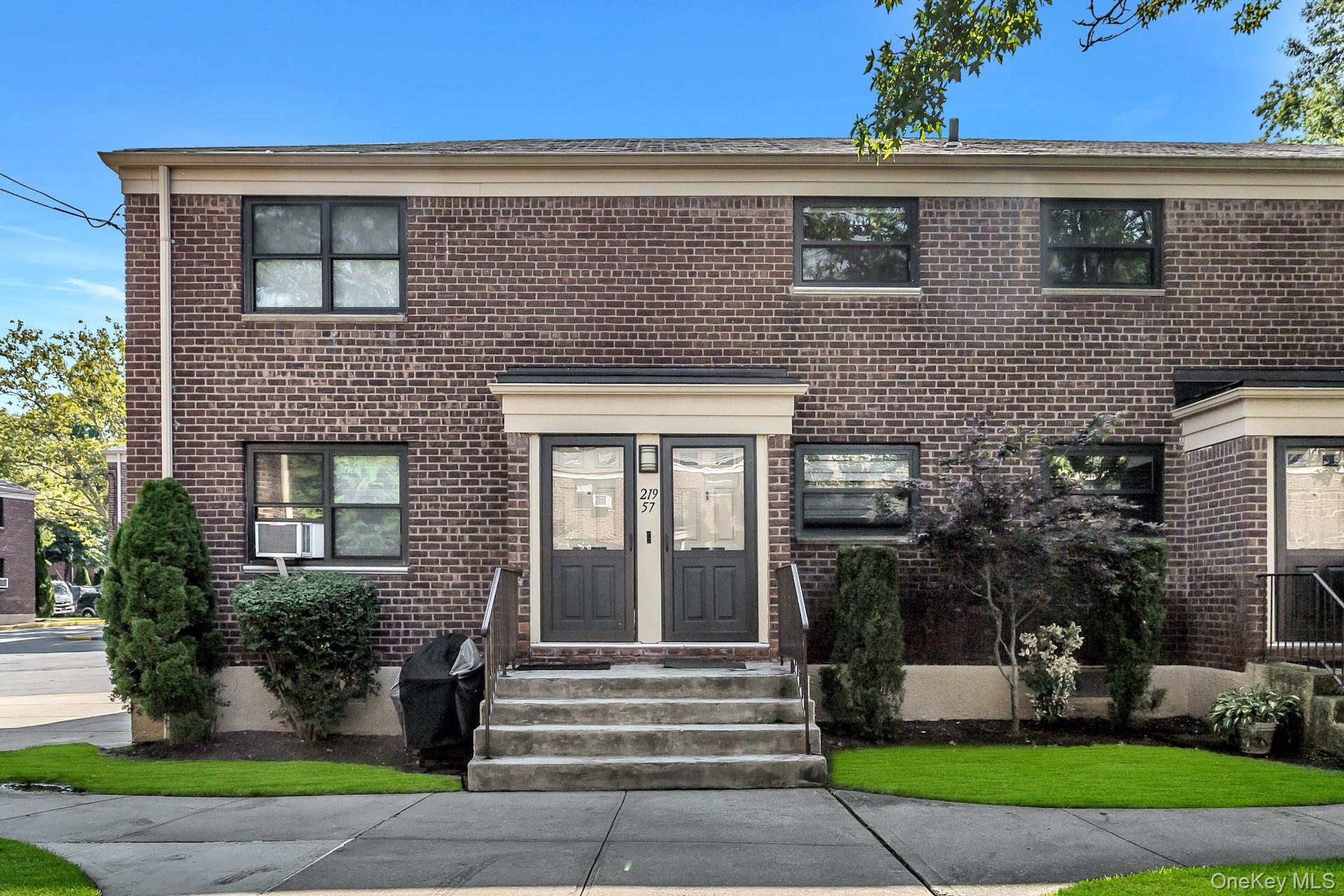 219-57 74th Avenue Unit: 423A2