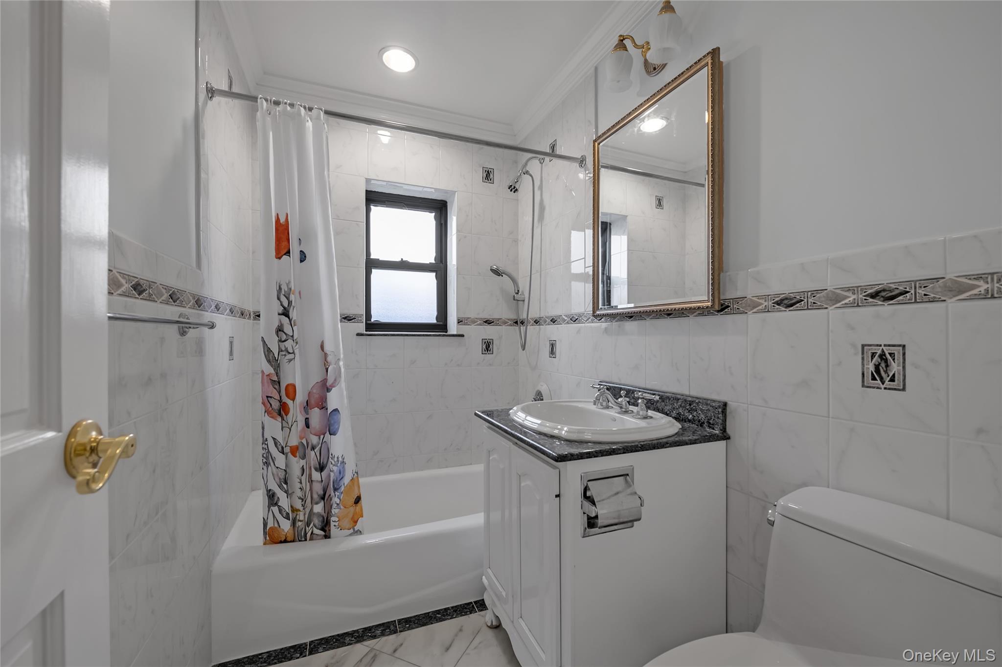 20 Canterbury Road Unit: 2C