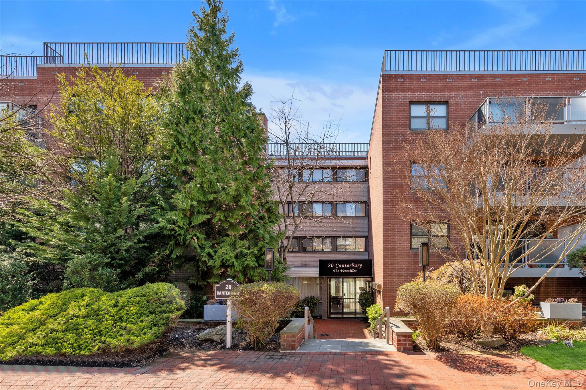 20 Canterbury Road Unit: 2C