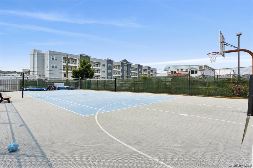 100 Baker Court Unit: 85