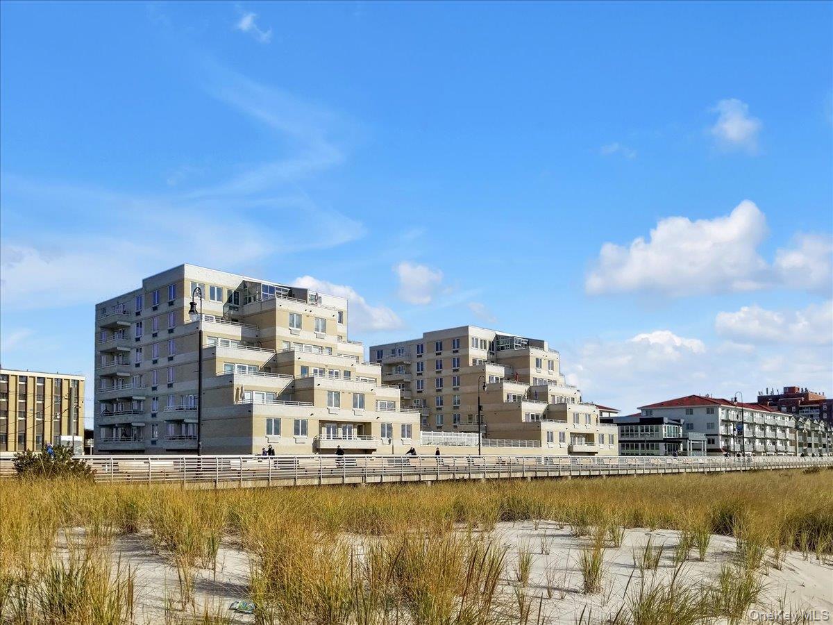 450 W Broadway Unit: 1A