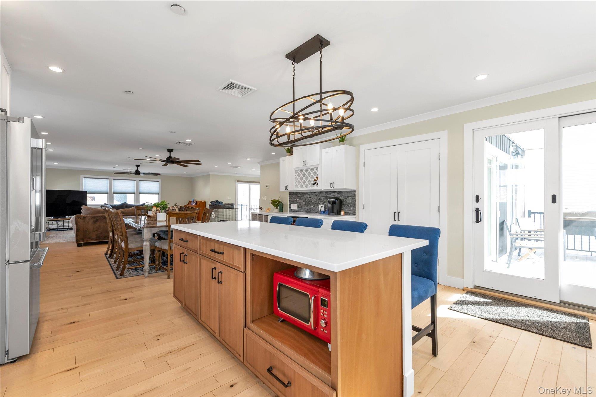 3894 Sands Lane