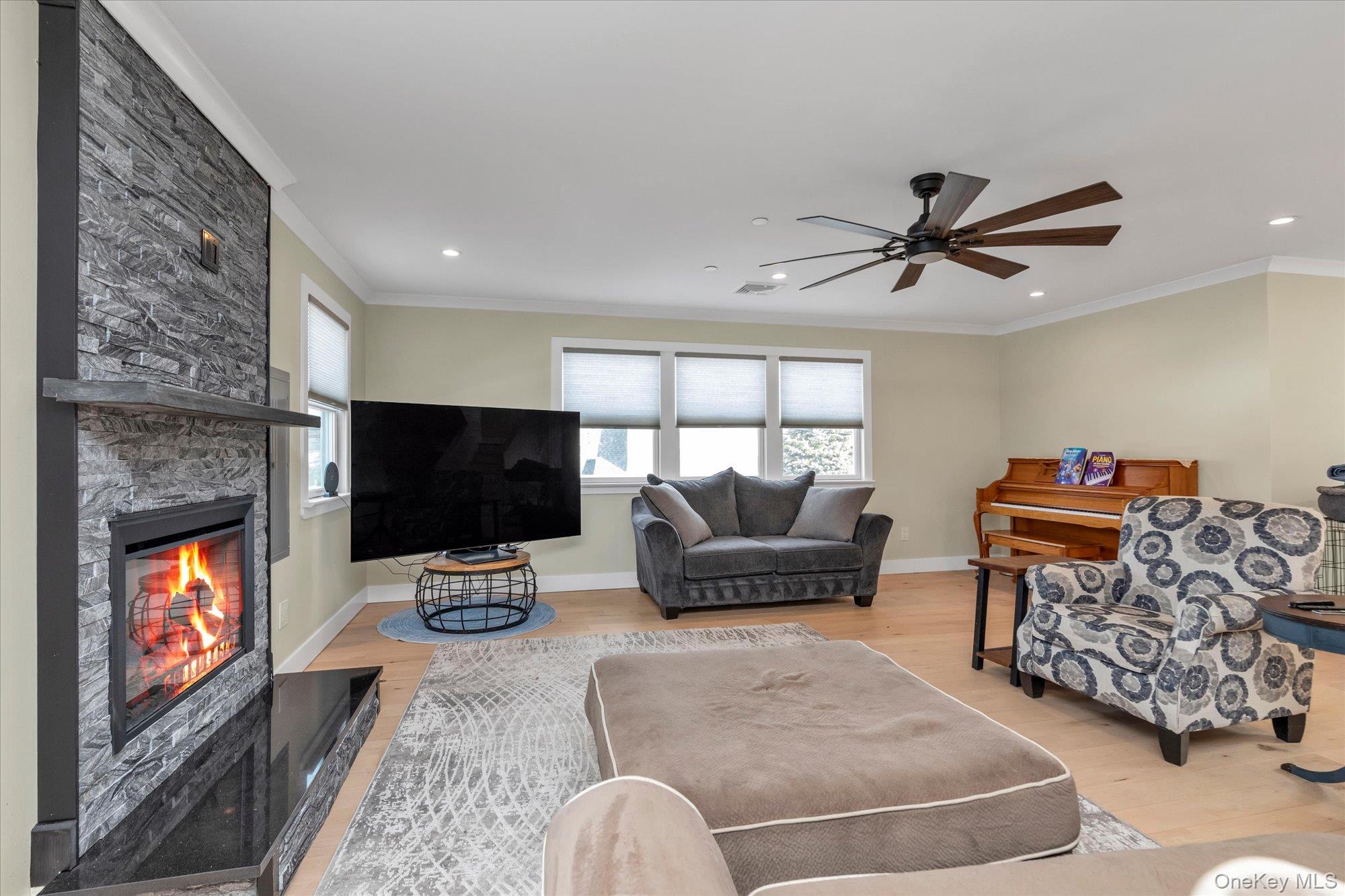 3894 Sands Lane