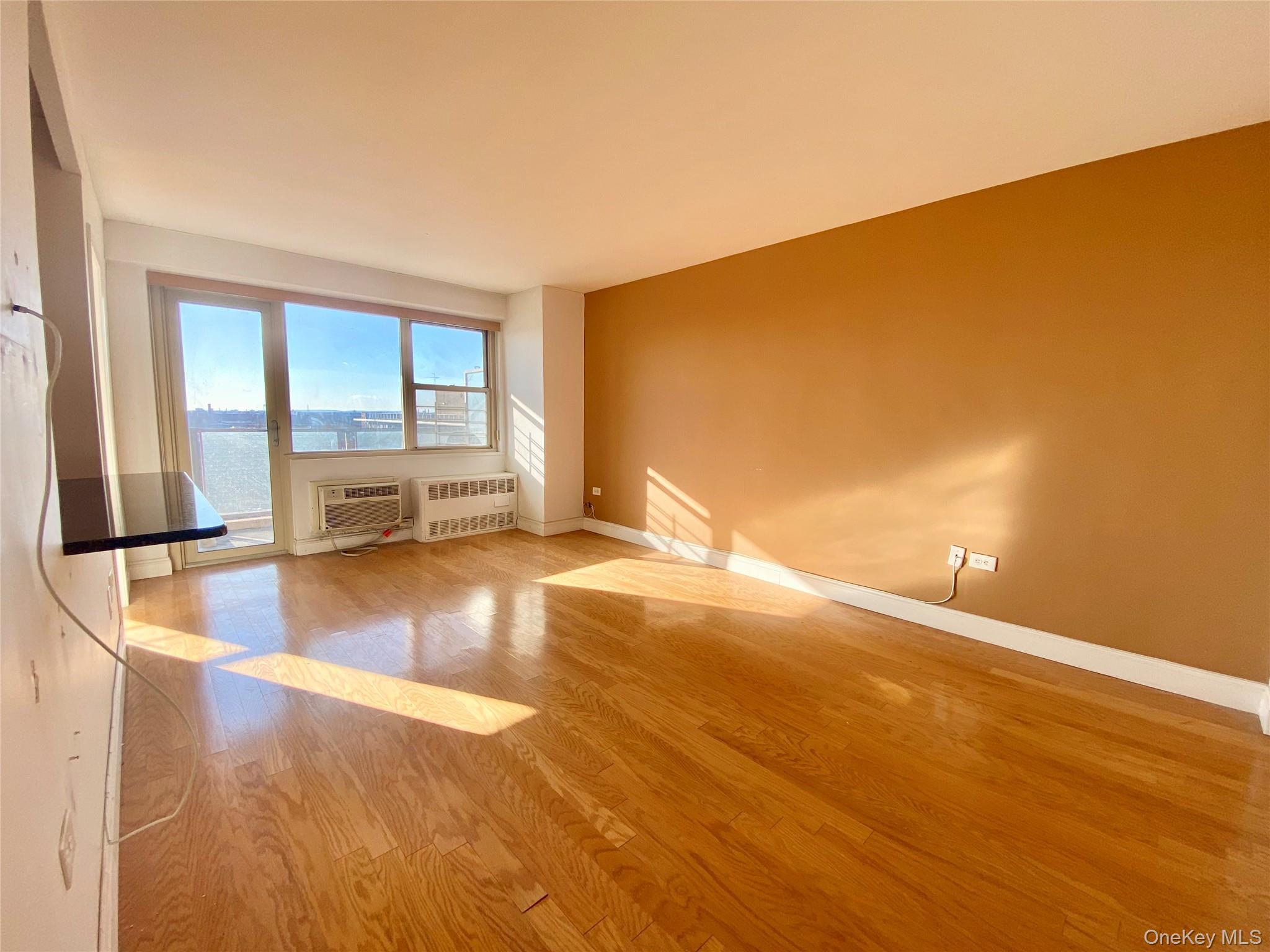 200 Cozine Avenue Unit: 9K