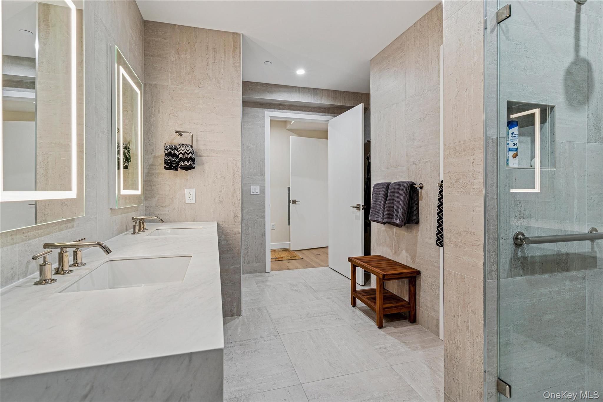 100 Boardwalk Unit: 506 A