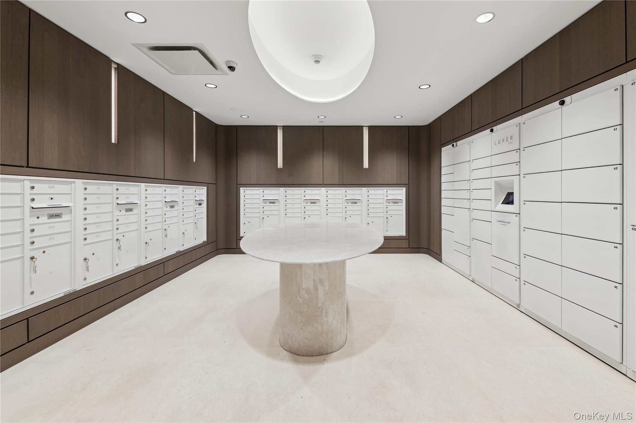 100 Boardwalk Unit: 506 A