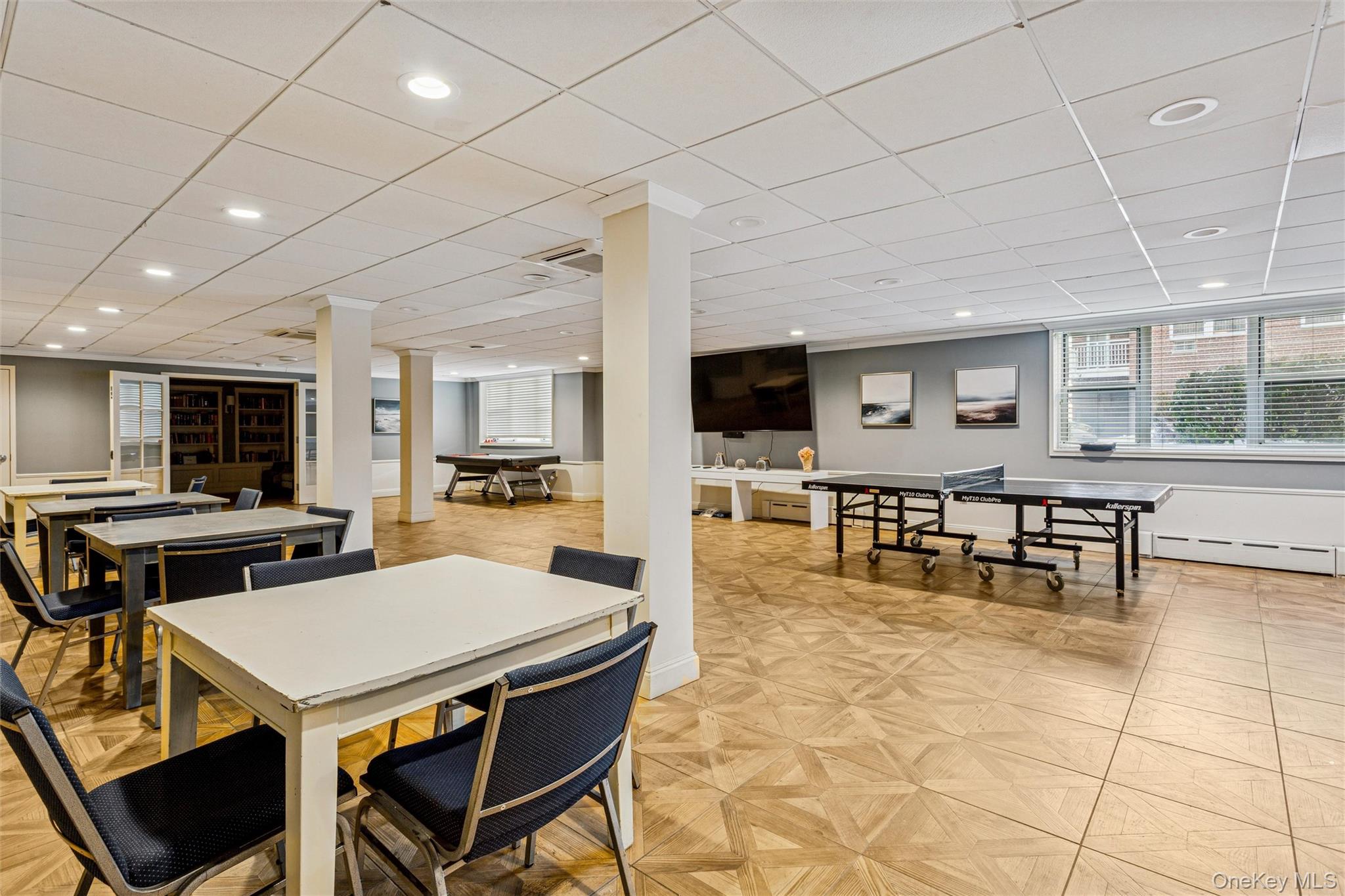 700 Shore Road Unit: 5U