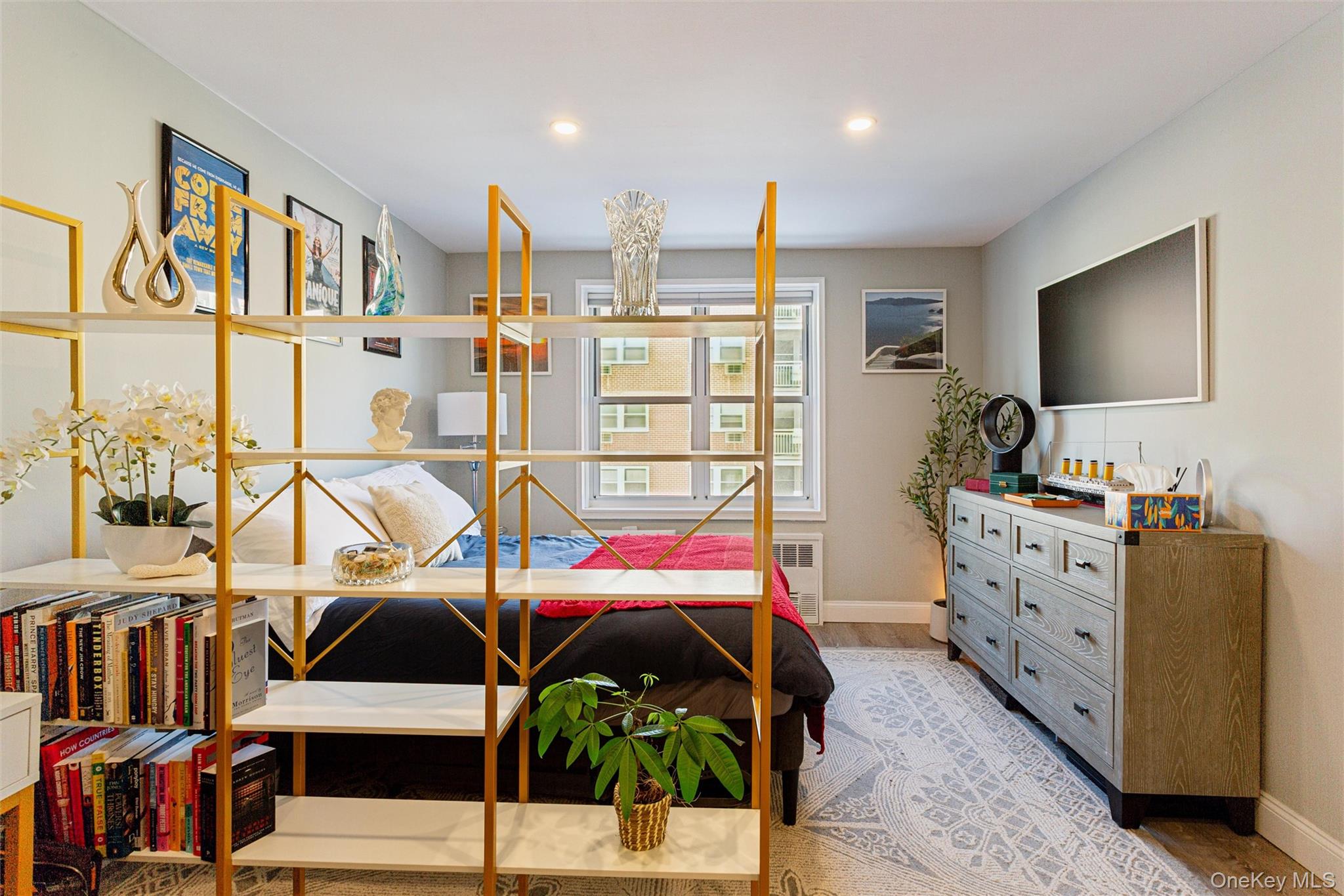 700 Shore Road Unit: 5U