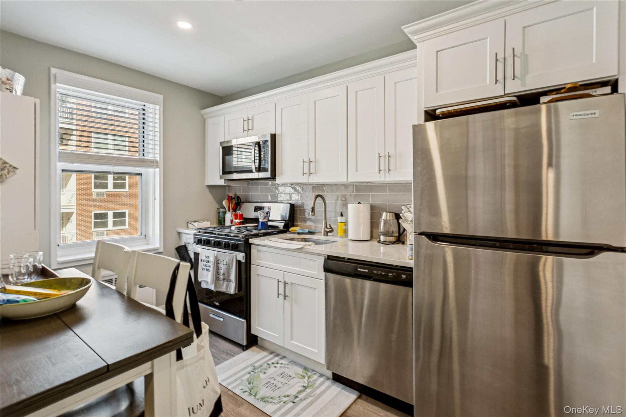 700 Shore Road Unit: 5U