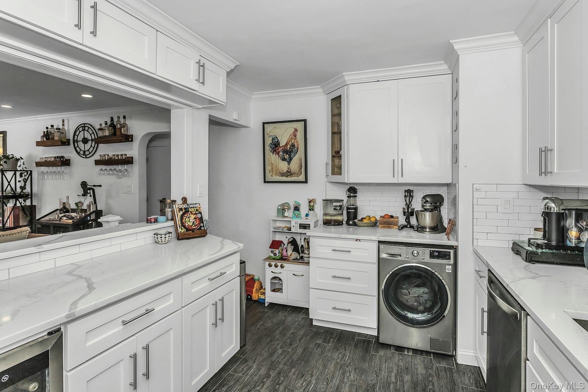 219-35 75th Avenue Unit: 299B2