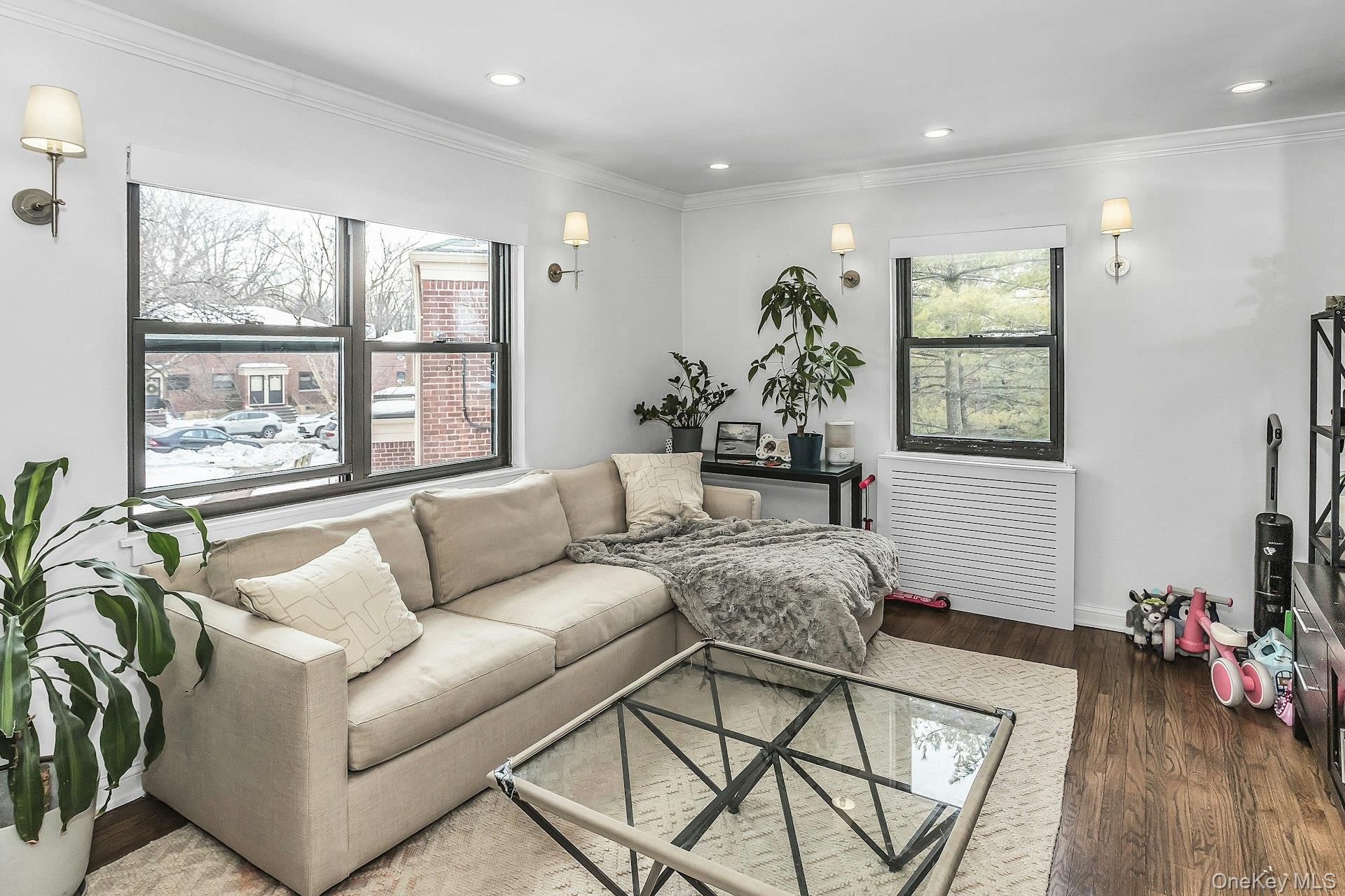 219-35 75th Avenue Unit: 299B2