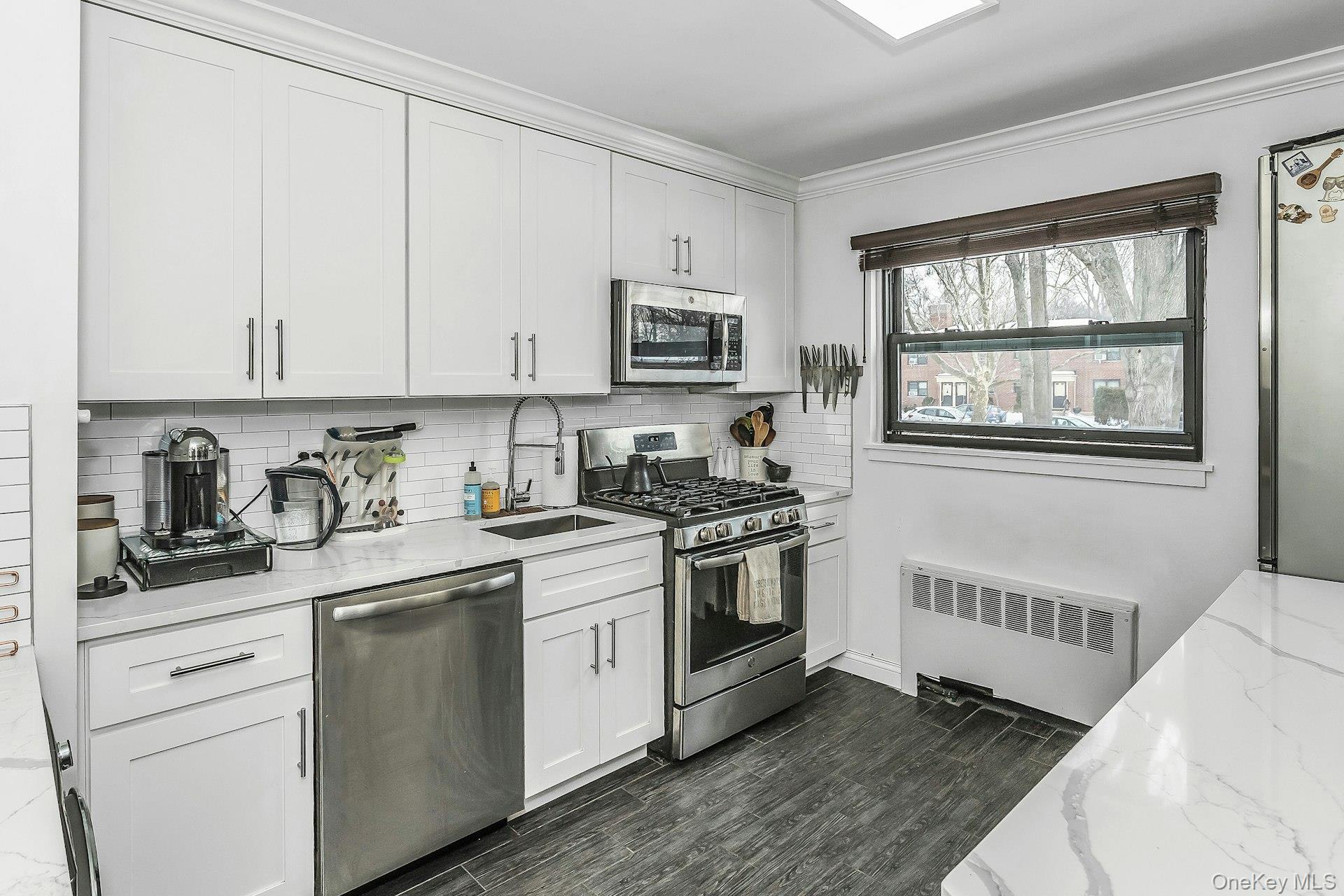 219-35 75th Avenue Unit: 299B2