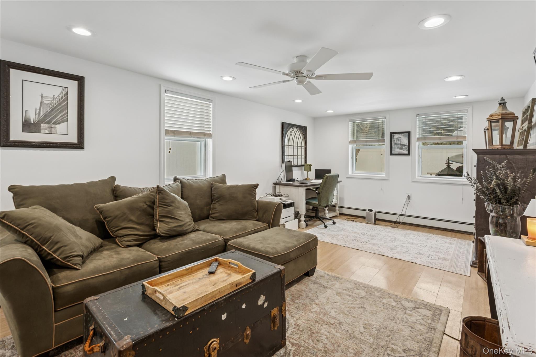 246 W Bay Drive