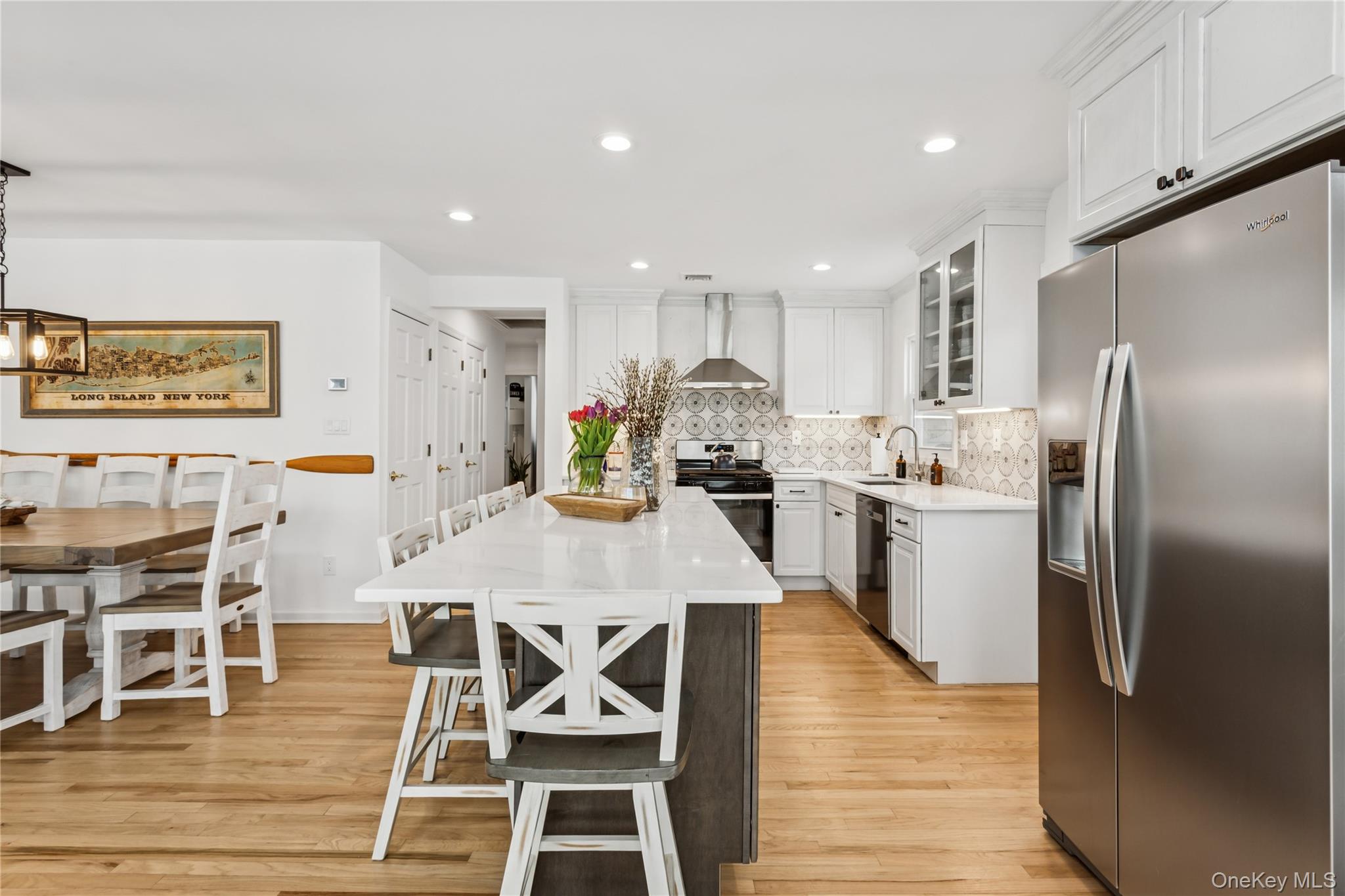 246 W Bay Drive