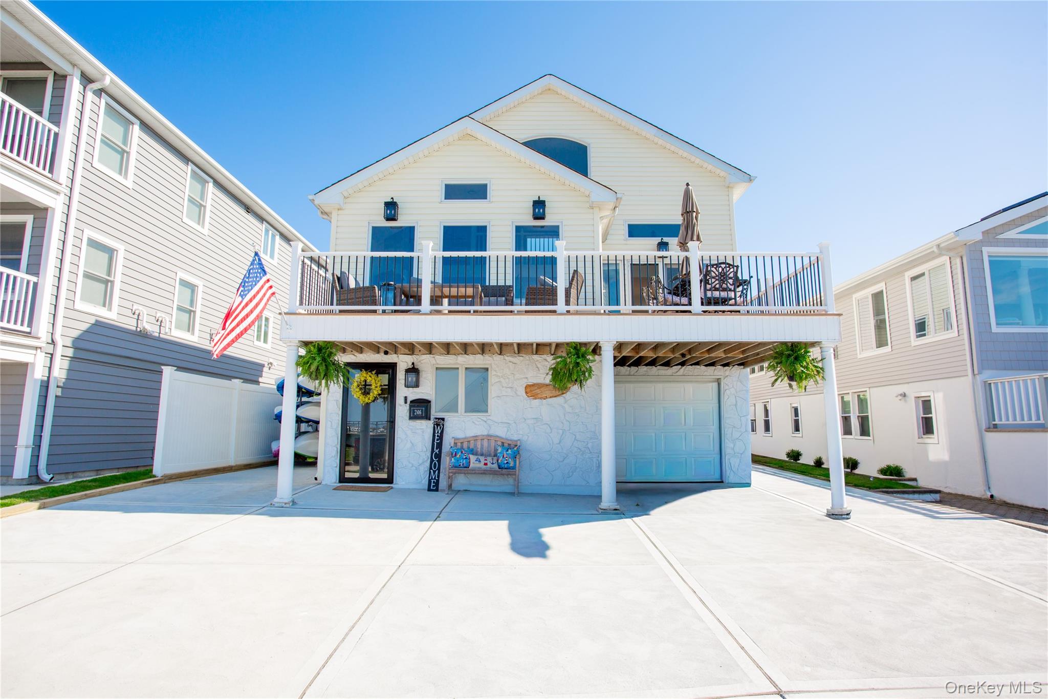 246 W Bay Drive