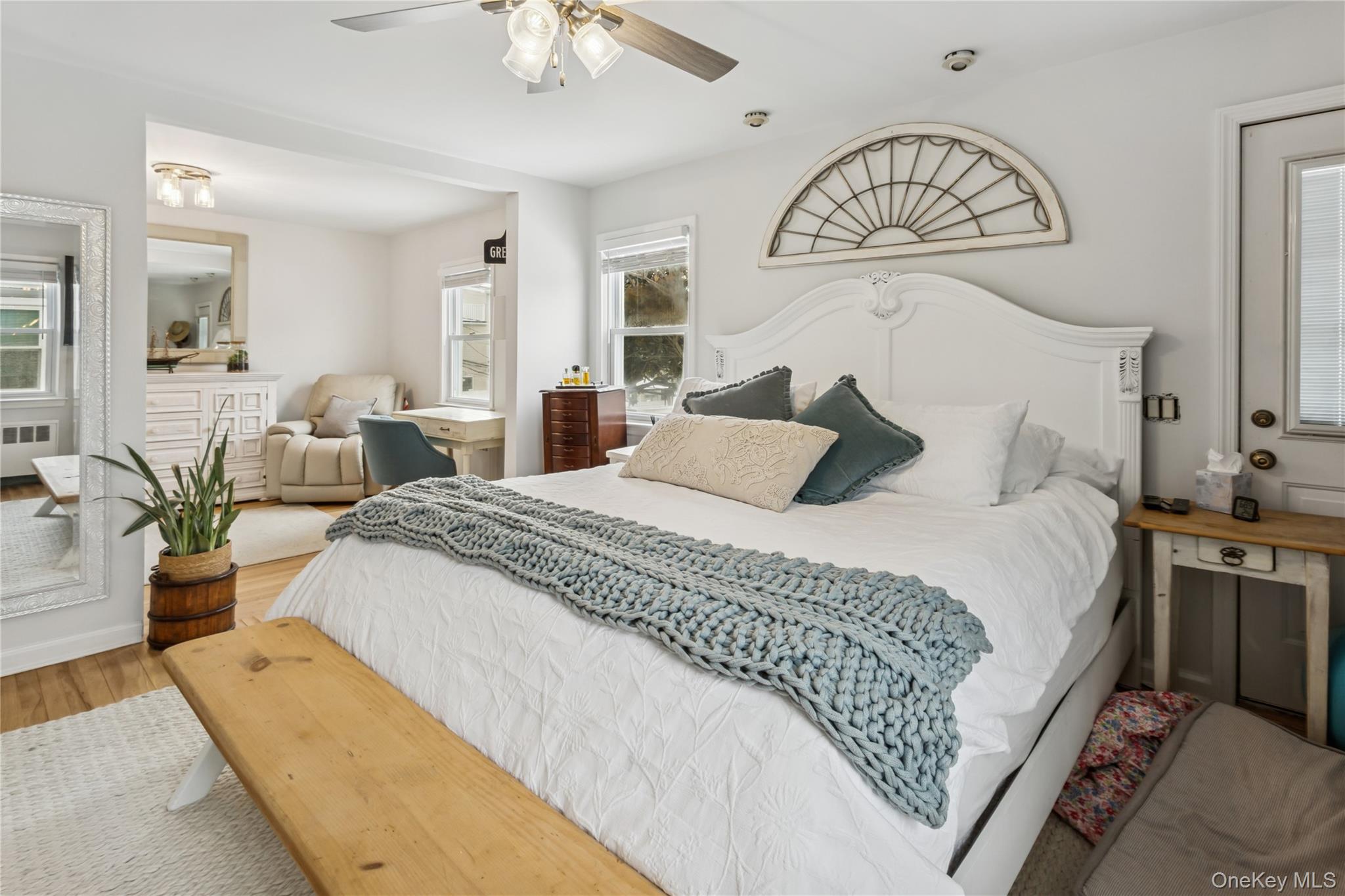 246 W Bay Drive