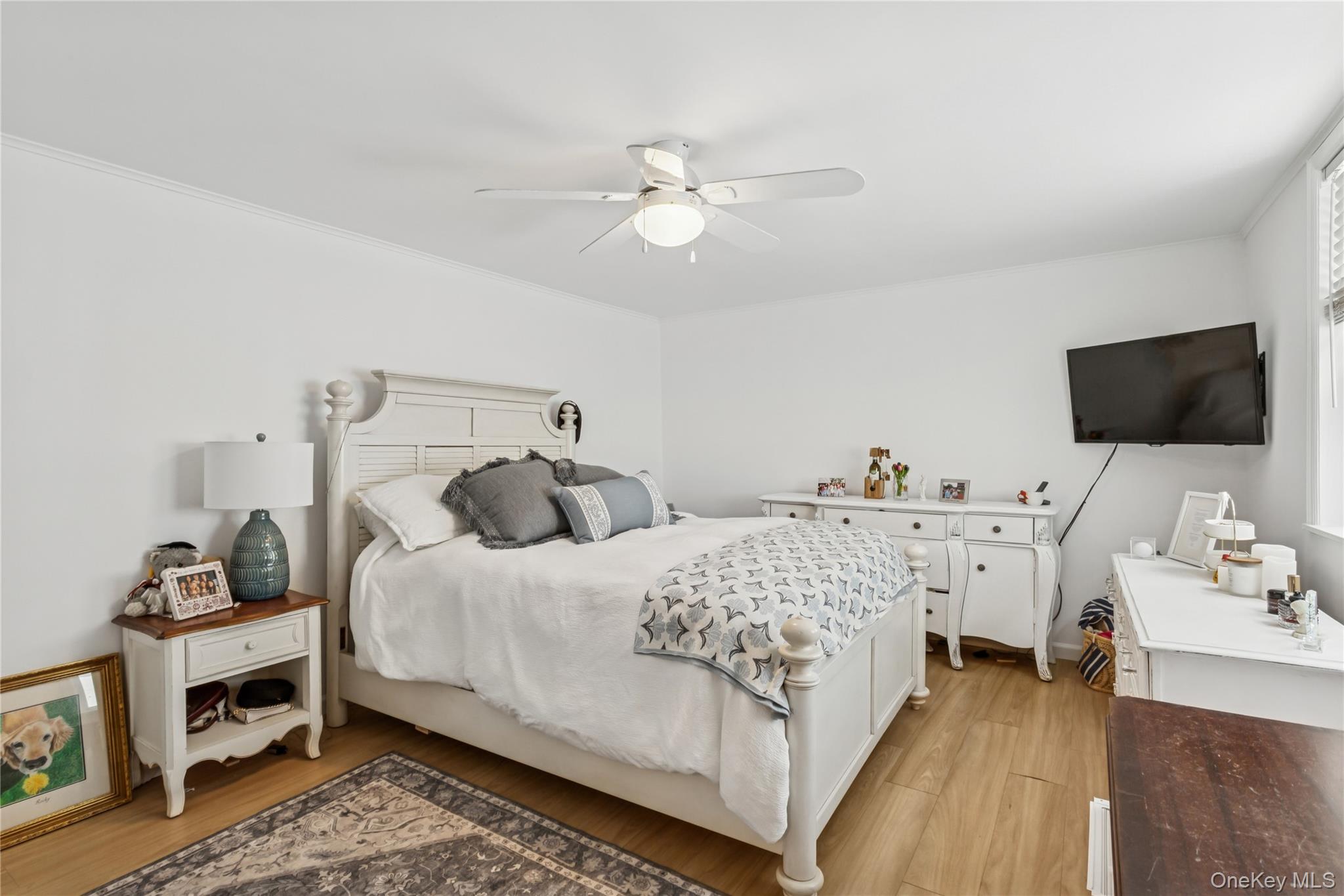 246 W Bay Drive