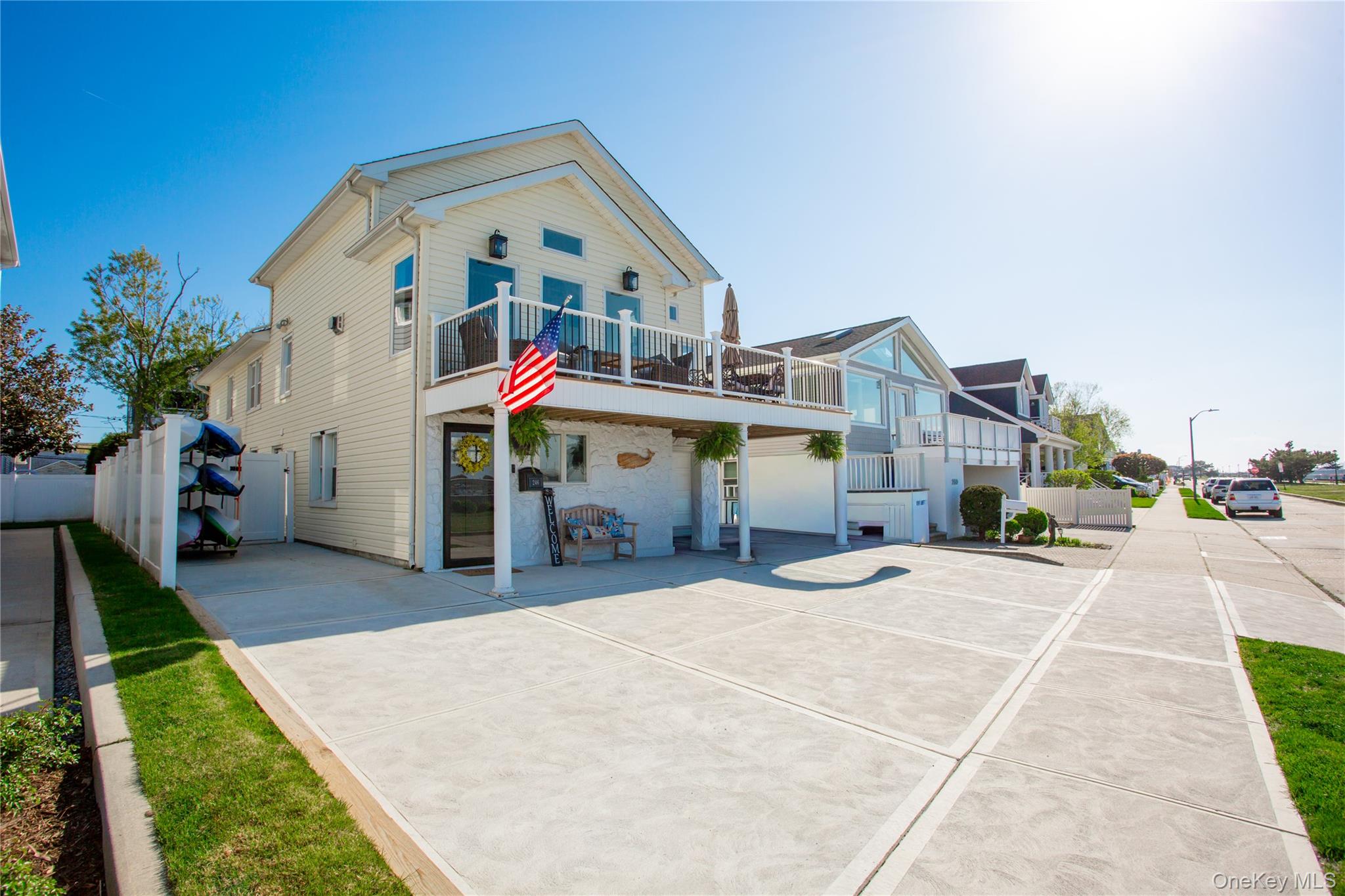246 W Bay Drive