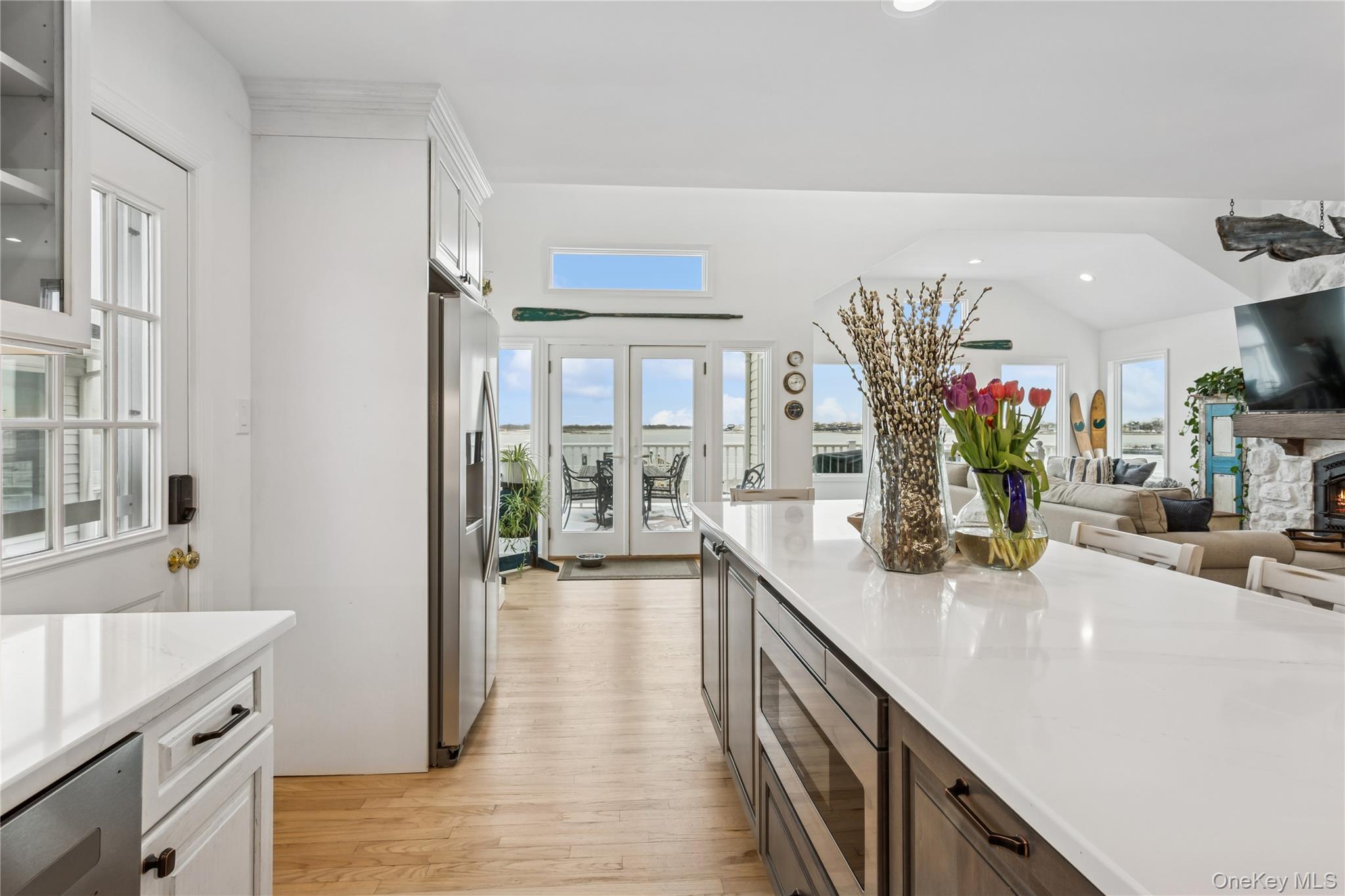 246 W Bay Drive