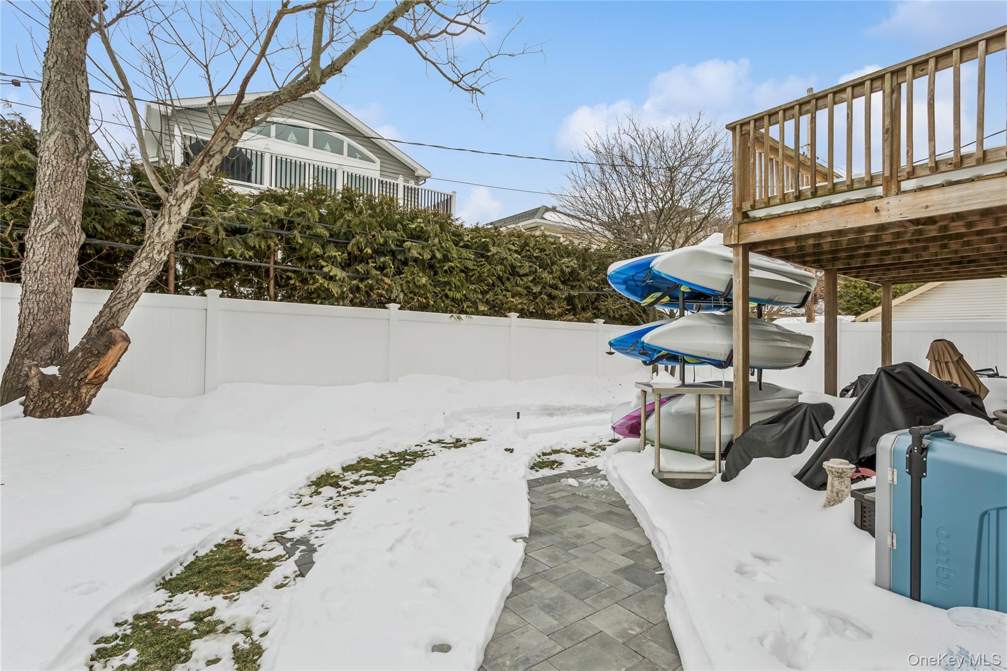 246 W Bay Drive