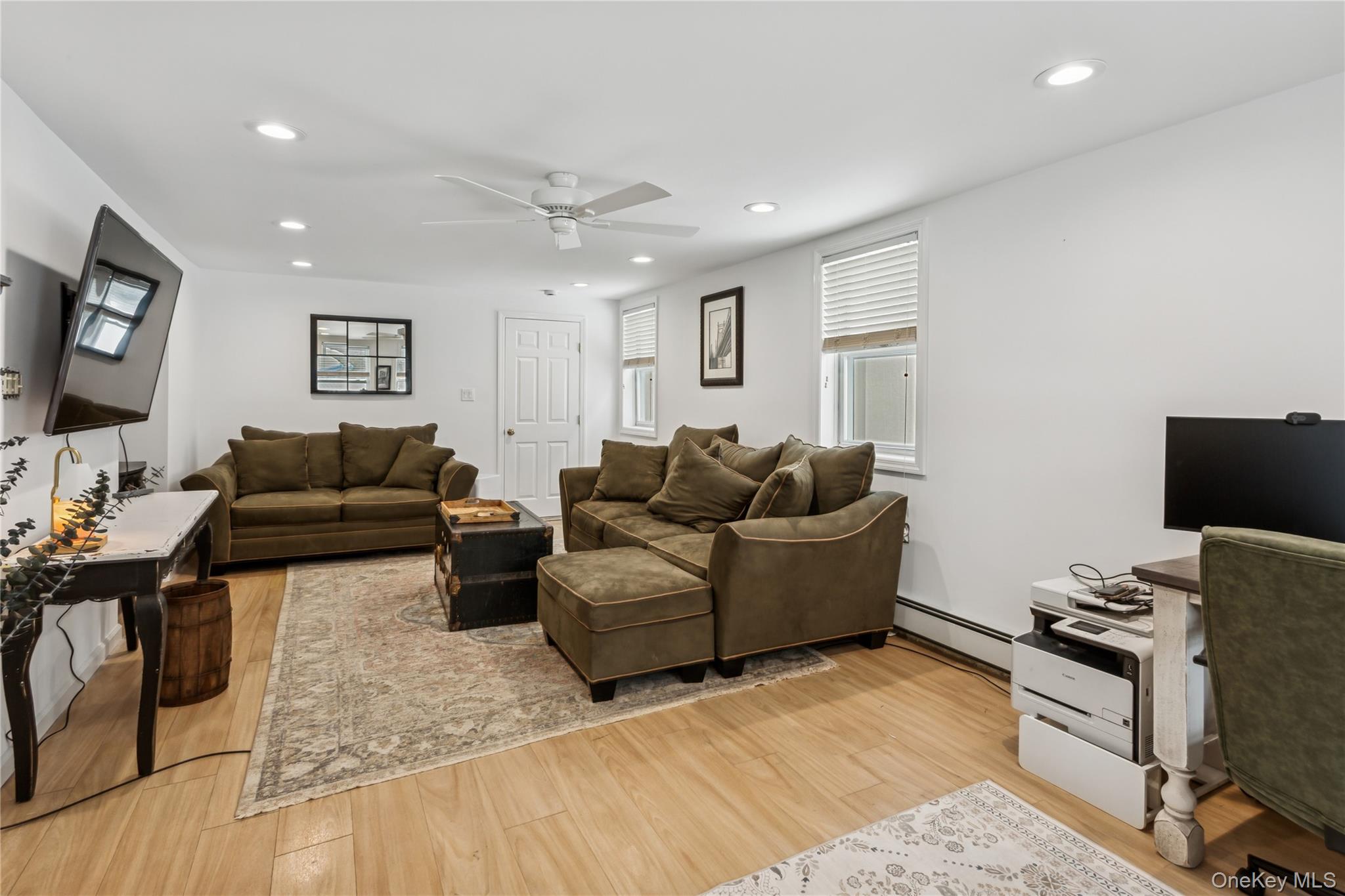 246 W Bay Drive