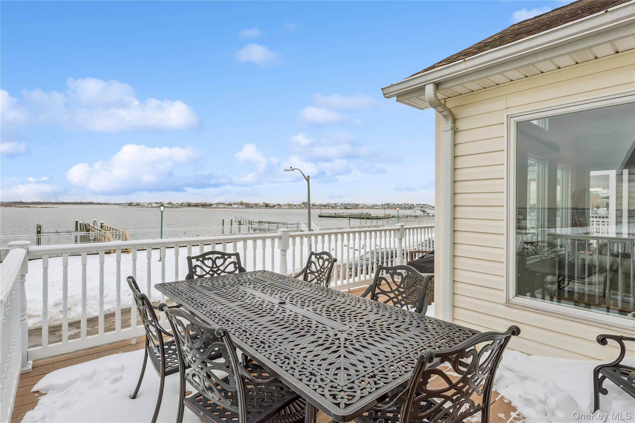 246 W Bay Drive