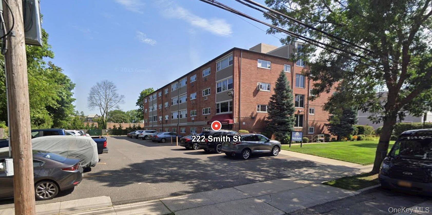 222 Smith Street Unit: 4F